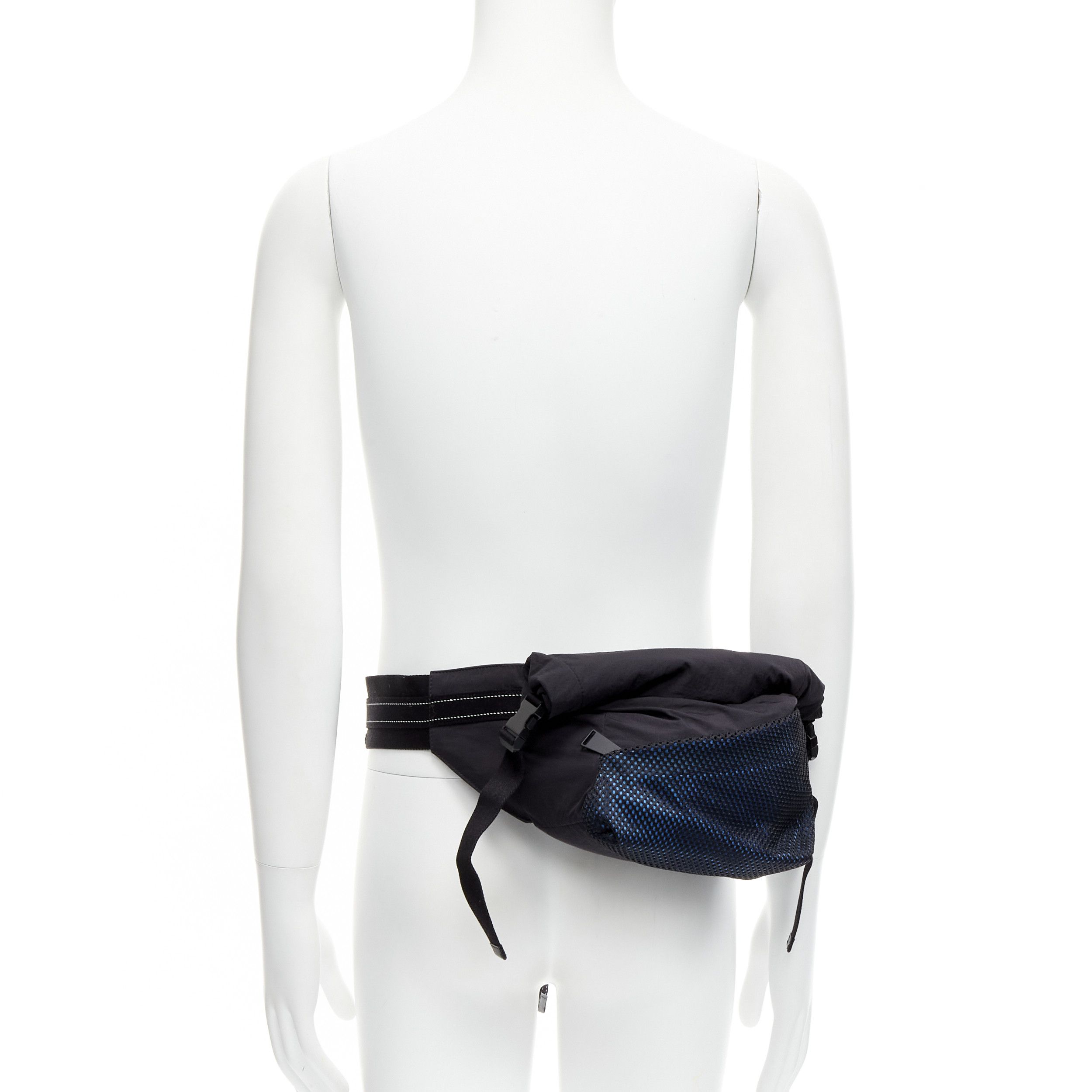 Bottega Veneta BOTTEGA VENETA Daniel Lee blue black nylon mesh technical buckle waist belt bag Size ONE SIZE - 2 Thumbnail