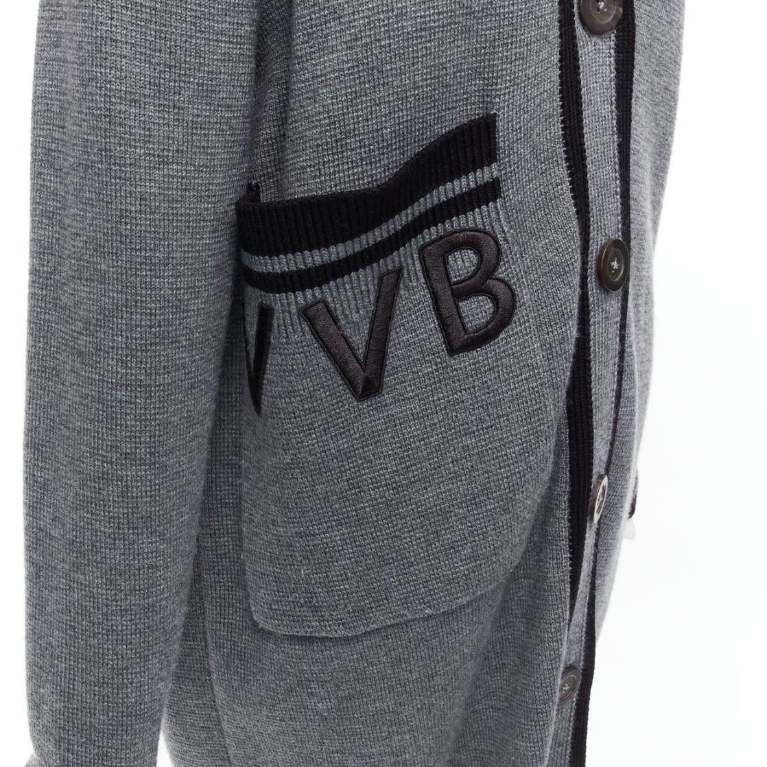Victoria Beckham VVB VICTORIA BECKHAM 2017 Runway grey wool logo oversized cardigan UK2 XXS Size S / US 4 / IT 40 - 2 Thumbnail