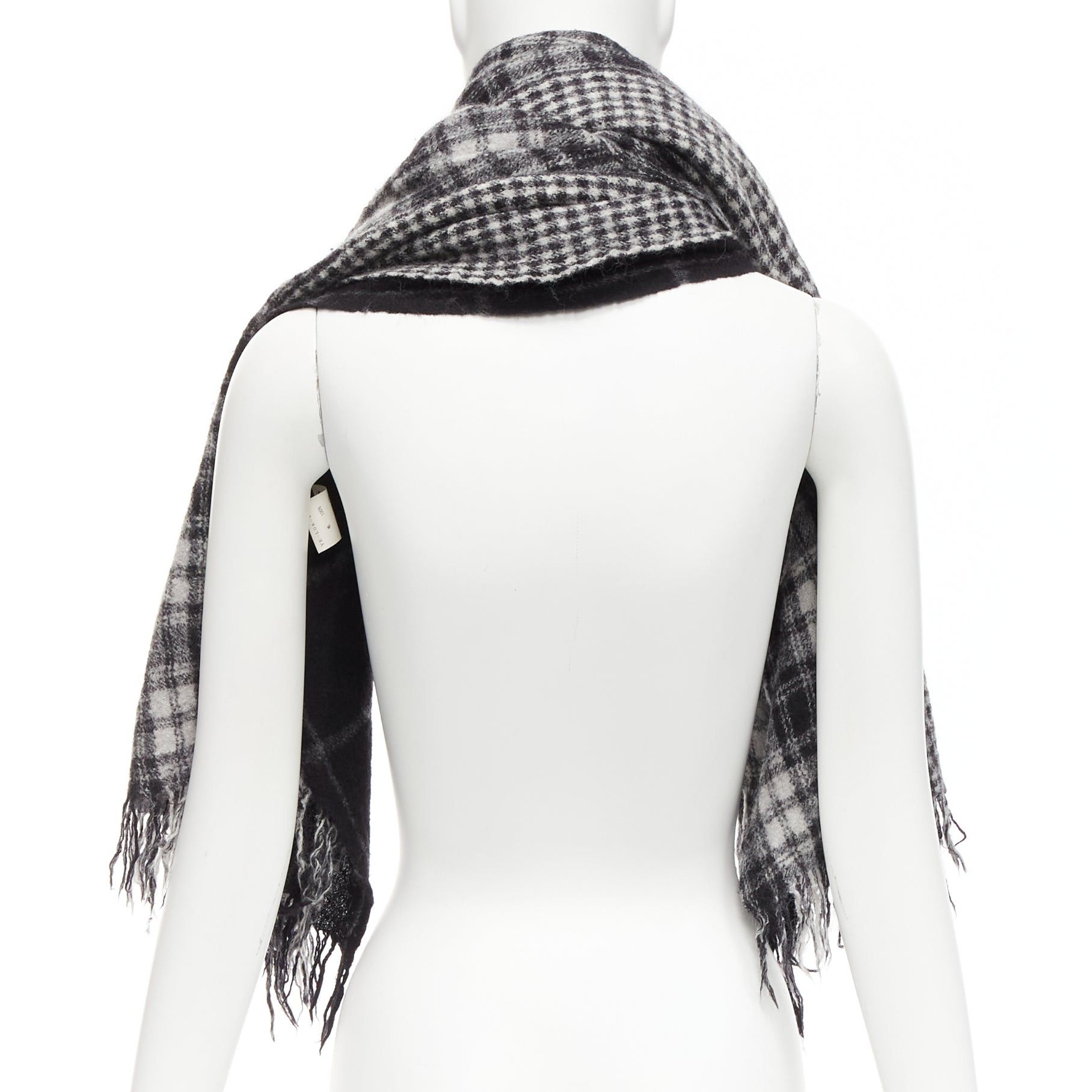 Yohji Yamamoto Y'S YOHJI YAMAMOTO grey 100% wool checkered black Y safety pin fringe scarf Size ONE SIZE - 5 Thumbnail