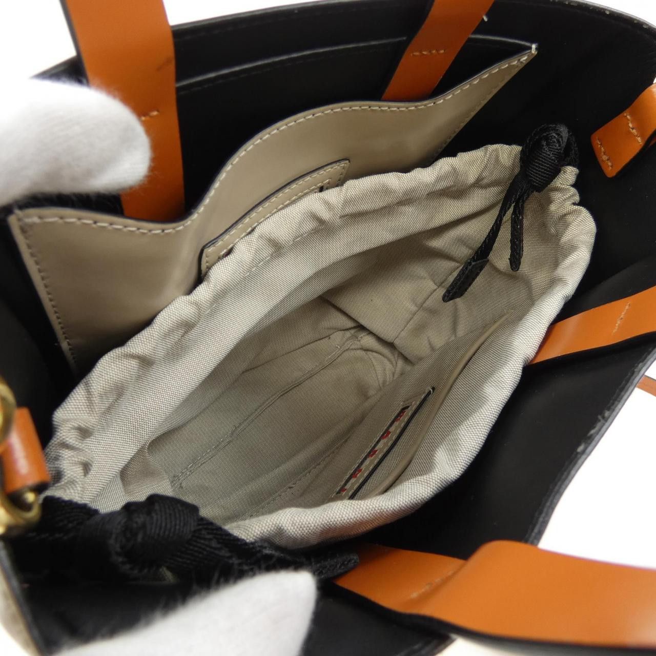 Marni Marni Marni SHMP0039Y0 LV639 Calf Bag Leather Crossbody Bag SHMP0039Y0 DUTY FREE for USA Size ONE SIZE - 6 Thumbnail