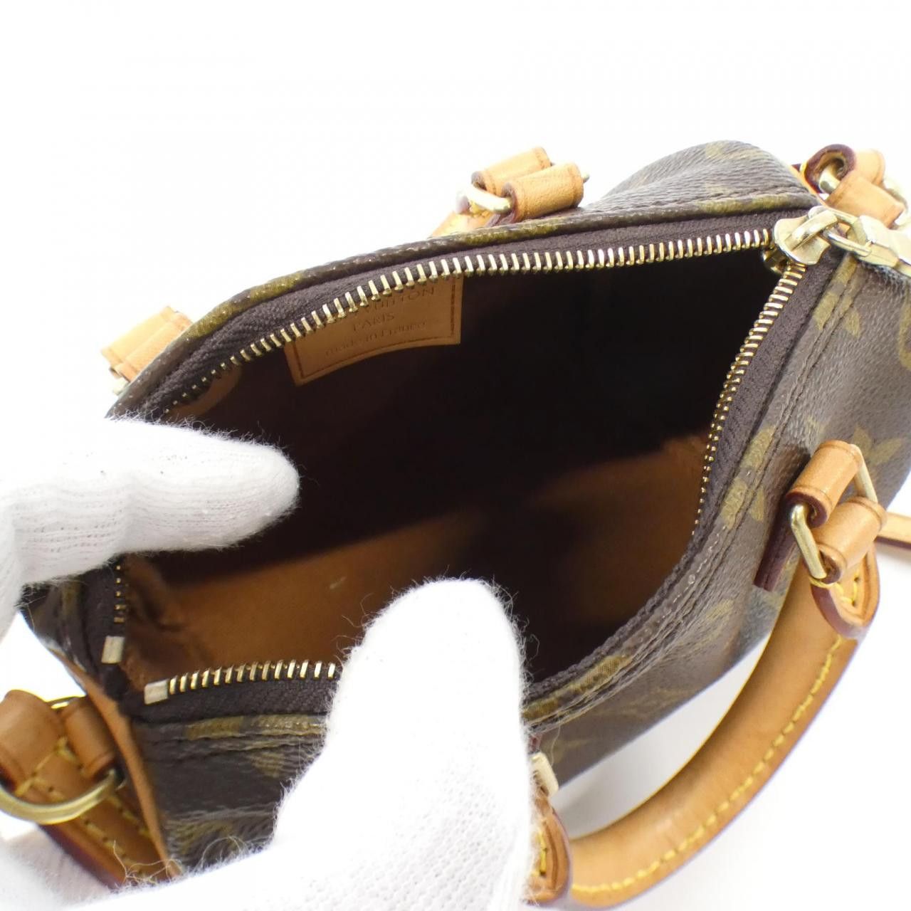Louis Vuitton Louis Vuitton Louis Vuitton Nano Speedy Monogram Boston Bag Canvas Handbag M61252 DUTY FREE for USA Size ONE SIZE - 8 Thumbnail