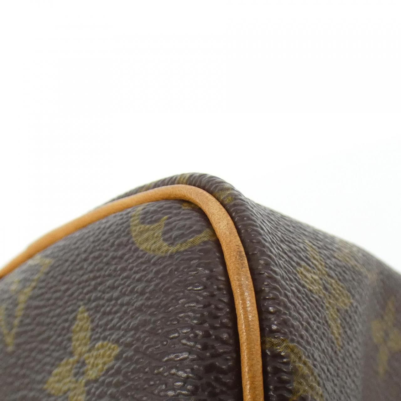 Louis Vuitton Louis Vuitton Louis Vuitton Nano Speedy Monogram Boston Bag Canvas Handbag M61252 DUTY FREE for USA Size ONE SIZE - 3 Thumbnail