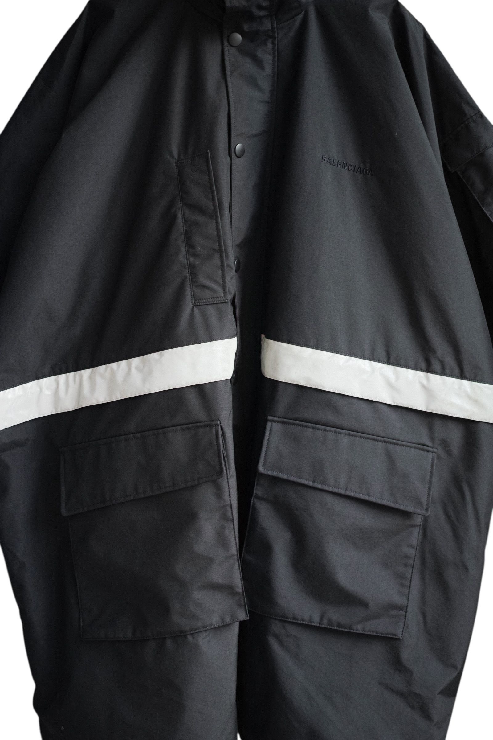 Balenciaga BALENCIAGA 2018Winter Reflective stripe oversized parka black size 48 Size US XXL / EU 58 / 5 - 6 Thumbnail