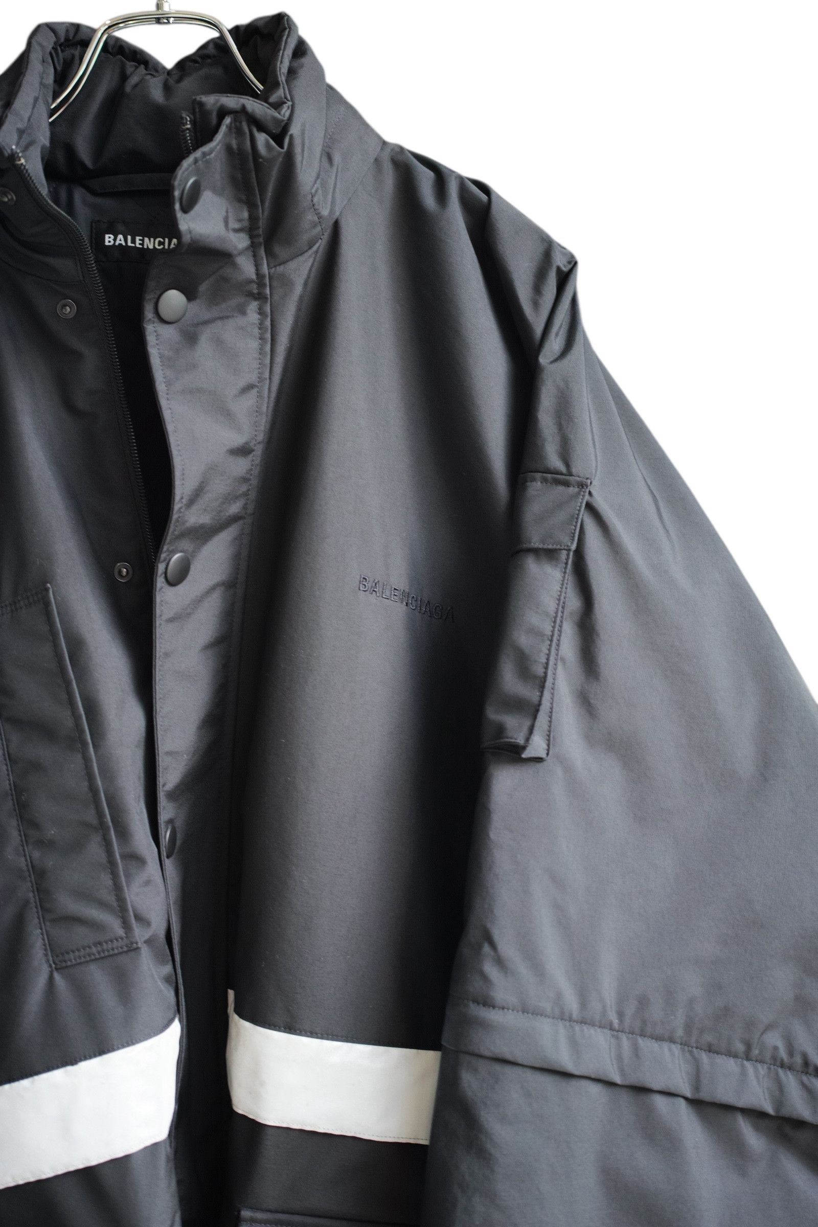 Balenciaga BALENCIAGA 2018Winter Reflective stripe oversized parka black size 48 Size US XXL / EU 58 / 5 - 4 Thumbnail