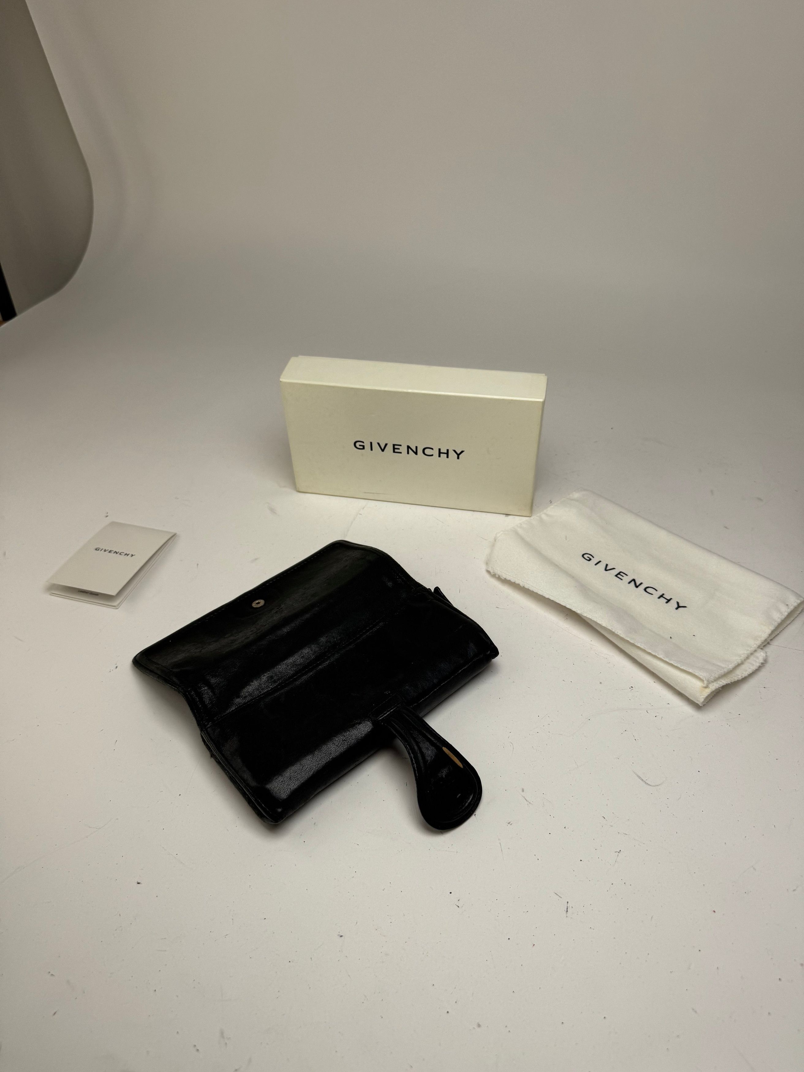Givenchy Vintage Leather Wallet black Size ONE SIZE - 10 Thumbnail
