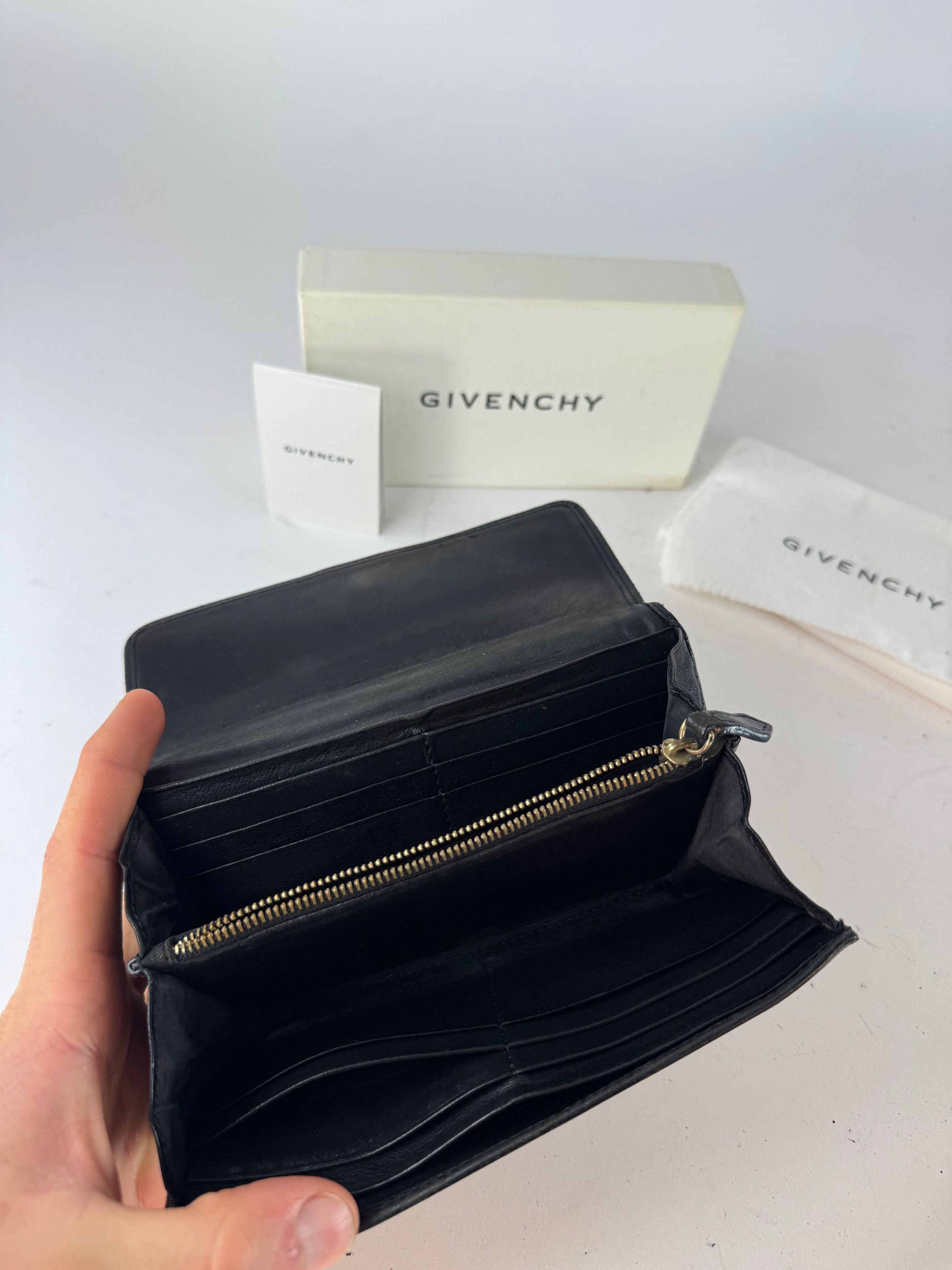 Givenchy Vintage Leather Wallet black Size ONE SIZE - 4 Thumbnail