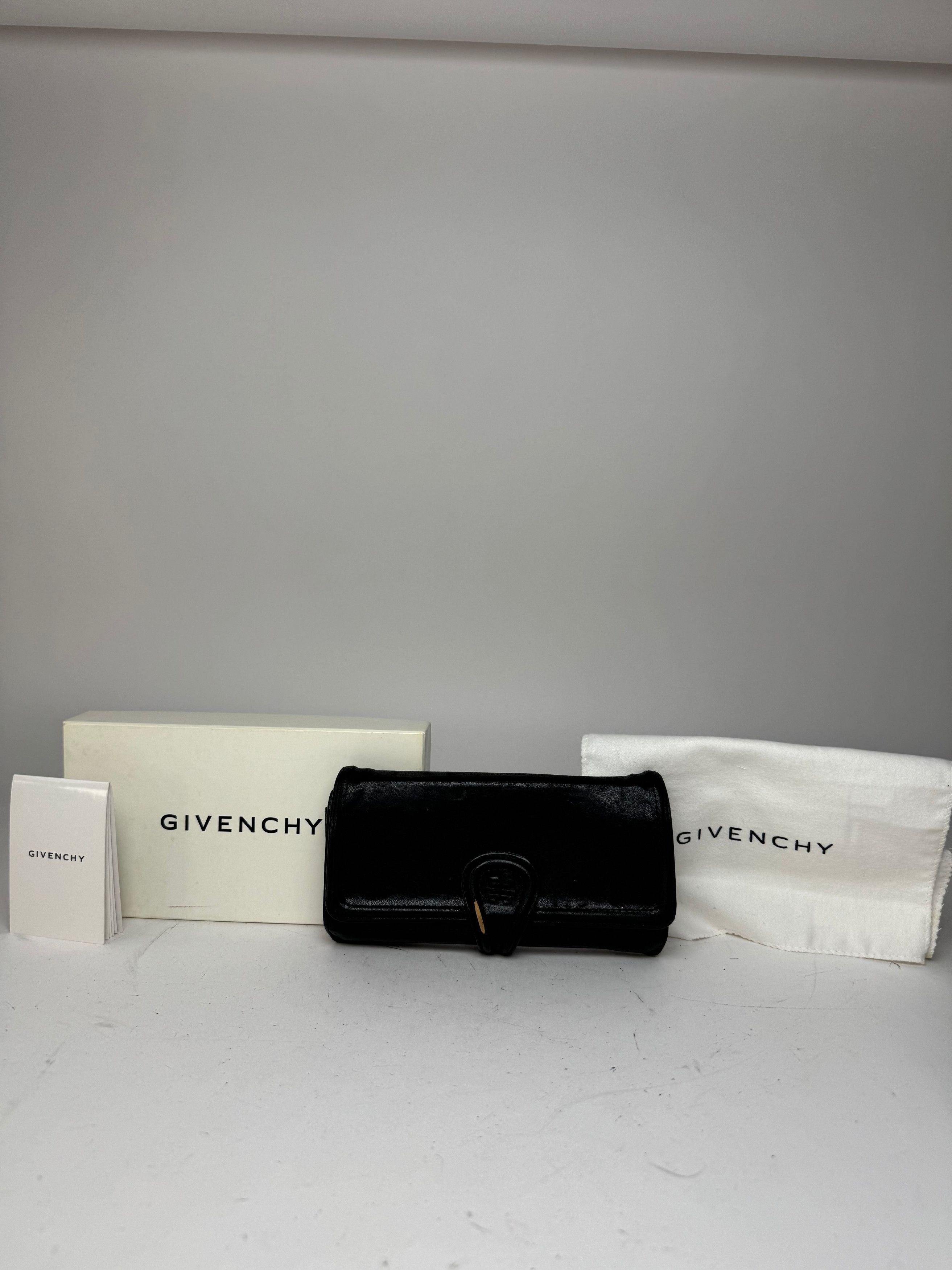 Givenchy Vintage Leather Wallet black Size ONE SIZE - 13 Thumbnail