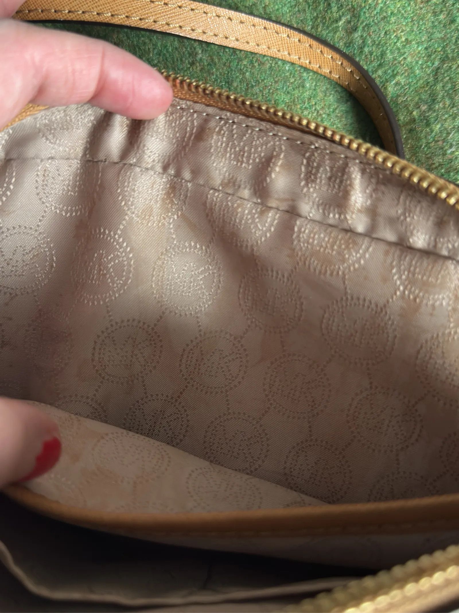 Michael Kors Michael Kors Jet set travel crossbody Crossbody Bag Size ONE SIZE - 9 Thumbnail