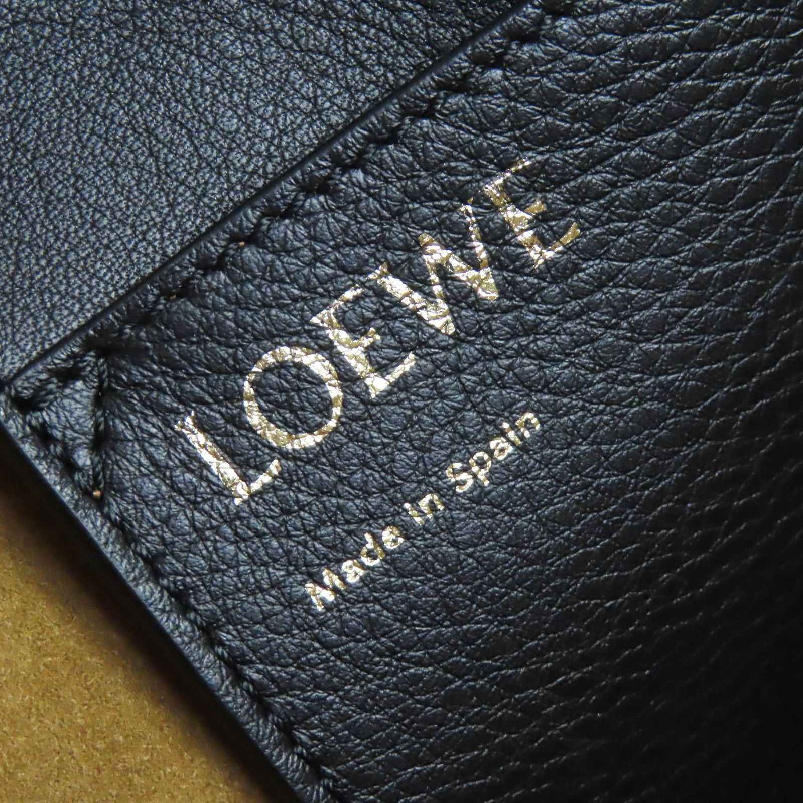 Loewe Loewe Loewe Anagram Leather 2way Tote Bag Leather Tote Bag A717S72X031100 DUTY FREE for USA Size ONE SIZE - 10 Thumbnail