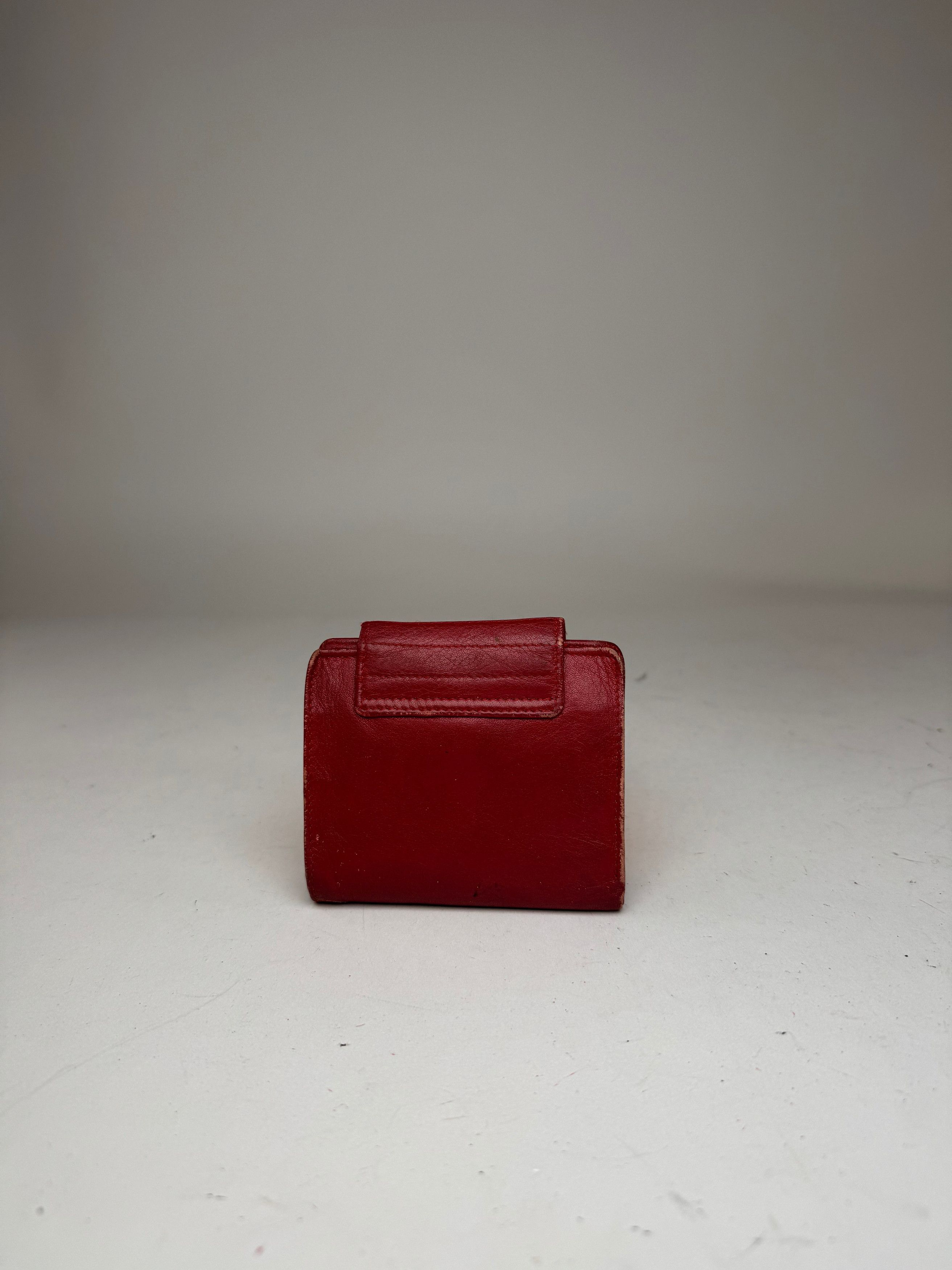 Dior Vintage Leather Wallet Red Size ONE SIZE - 2 Thumbnail