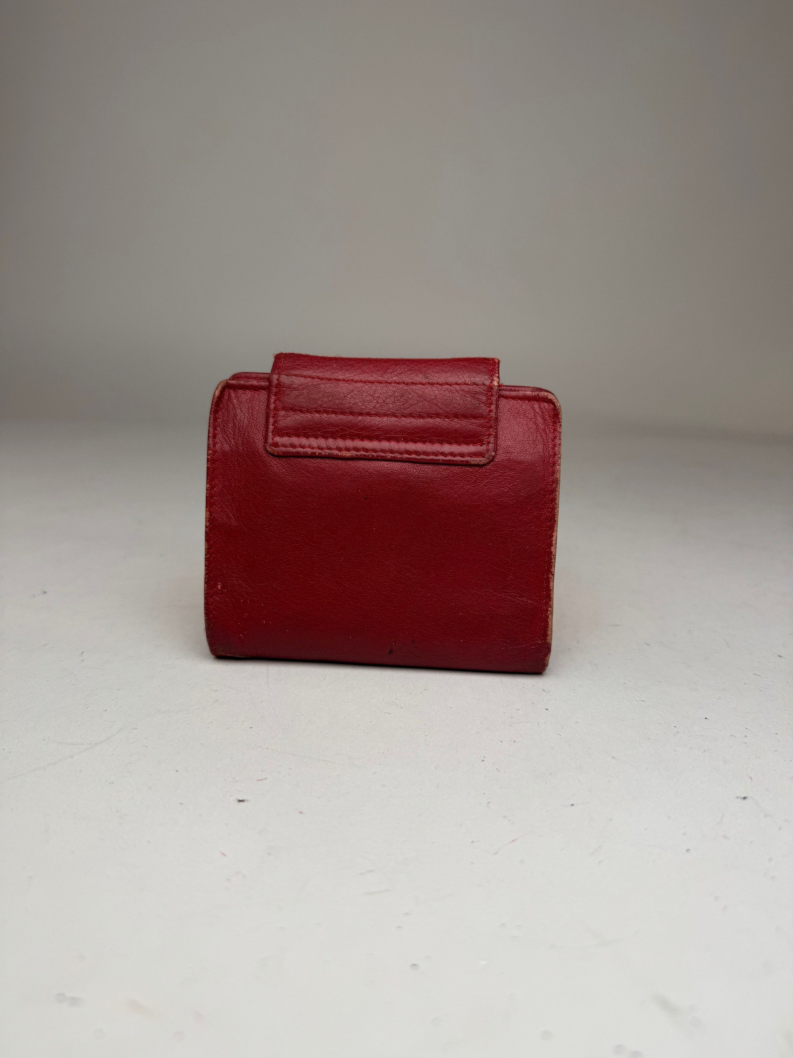 Dior Vintage Leather Wallet Red Size ONE SIZE - 14 Thumbnail