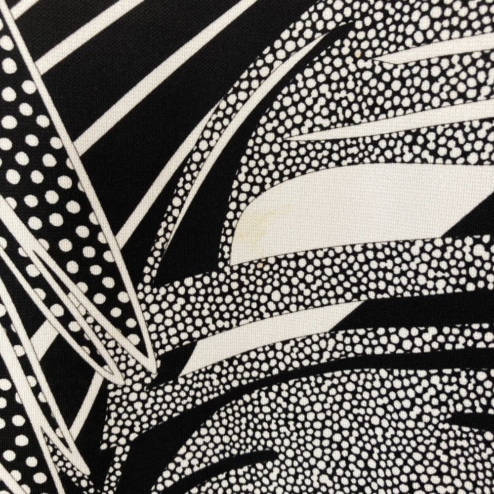 Other Other LEONARD SPORT Leaf Print Dress Others Dresses DUTY FREE for USA Size ONE SIZE - 9 Thumbnail
