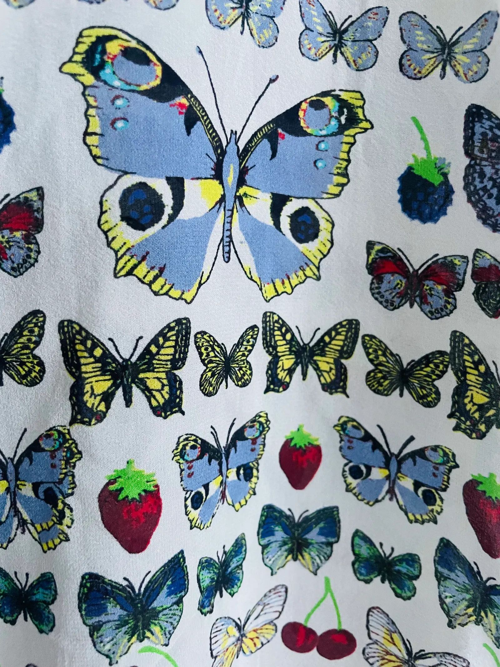 Versace Versace Butterfly silk blouse Blouse Size XS / US 0-2 / IT 36-38 - 2 Thumbnail