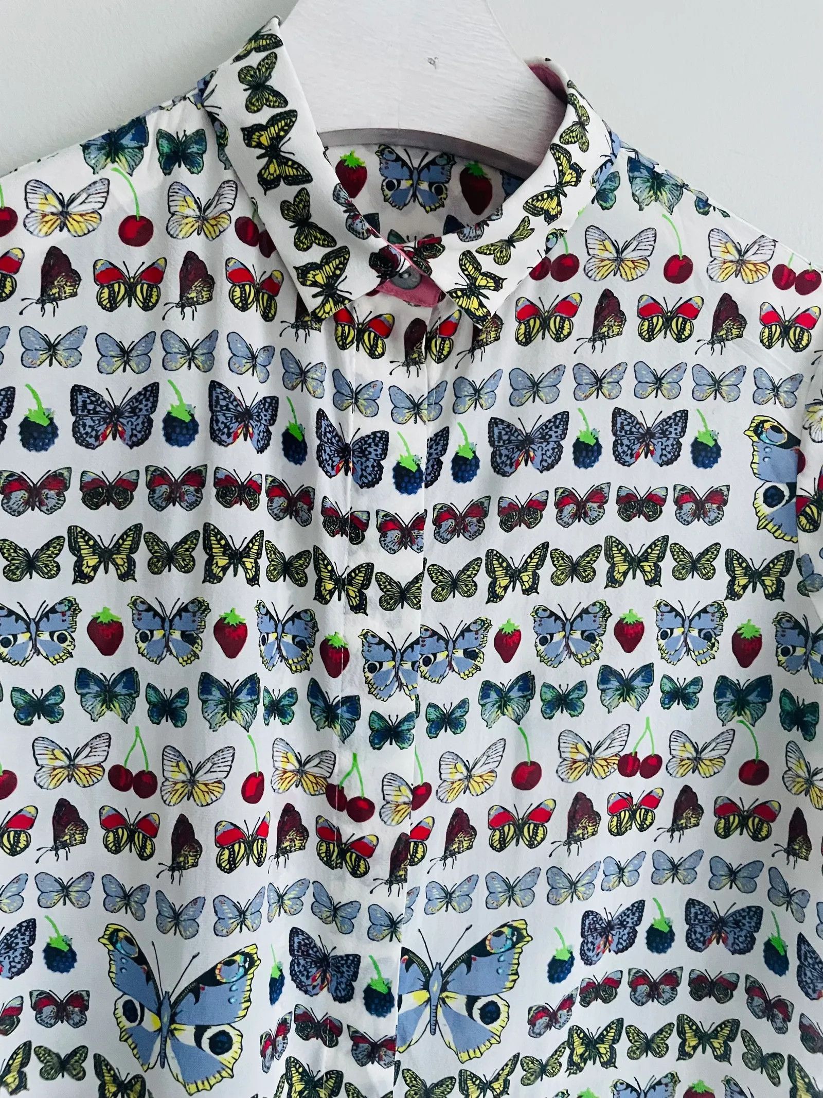 Versace Versace Butterfly silk blouse Blouse Size XS / US 0-2 / IT 36-38 - 3 Thumbnail