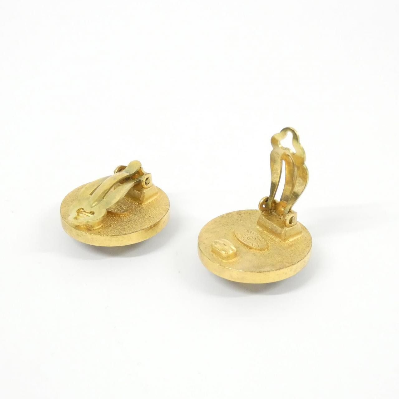 Chanel Chanel Chanel Vintage Earrings Metal Earrings DUTY FREE for USA Size ONE SIZE - 5 Thumbnail