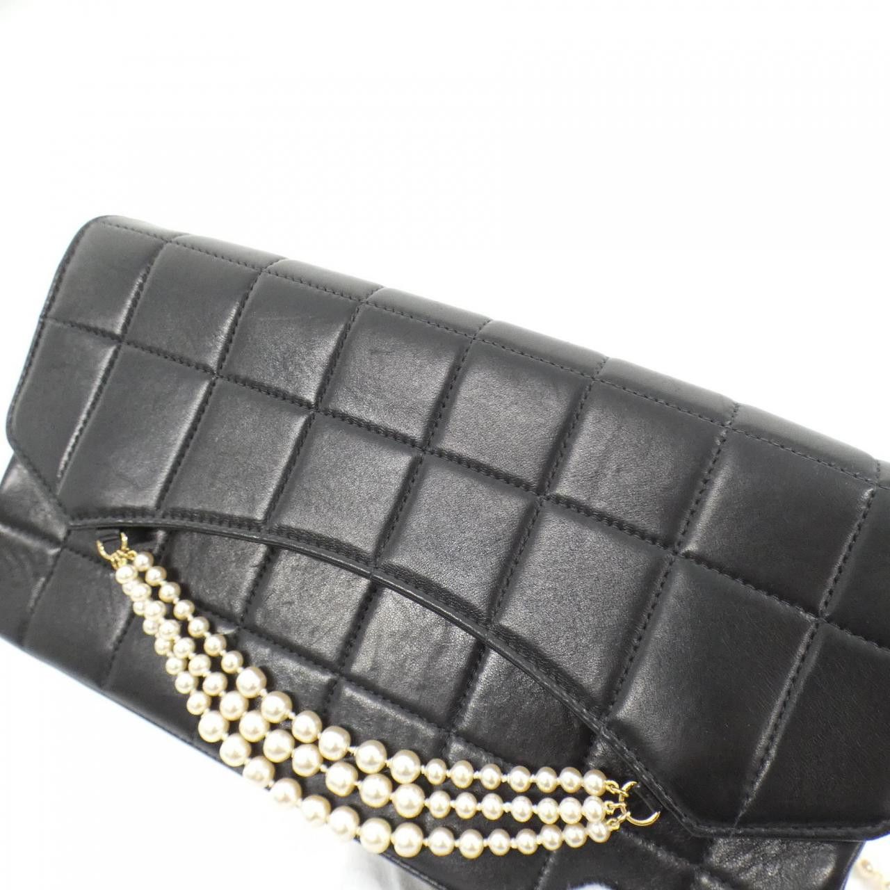 Chanel Chanel Chanel Lambskin Shoulder Bag Leather Shoulder Bag DUTY FREE for USA Size ONE SIZE - 6 Thumbnail