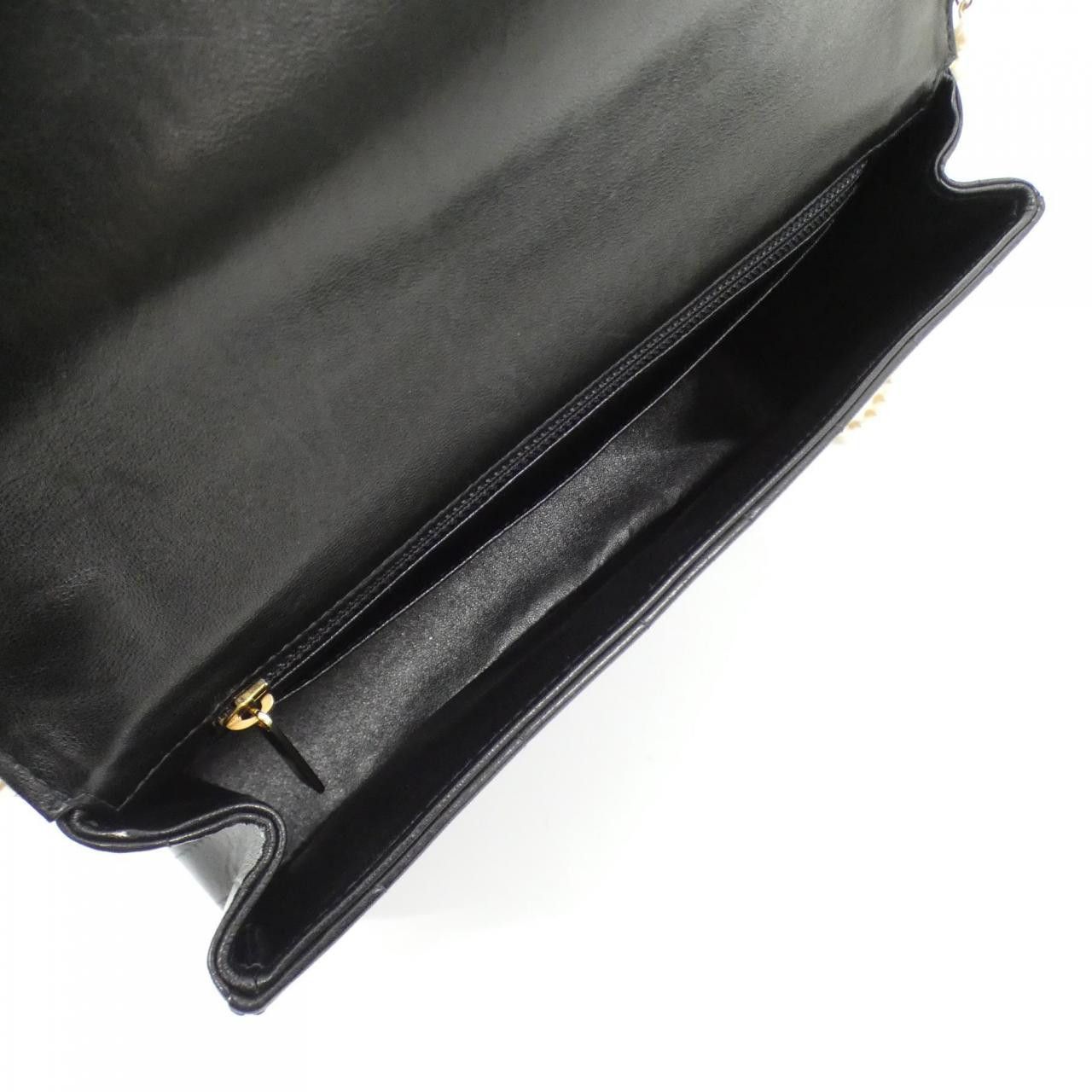 Chanel Chanel Chanel Lambskin Shoulder Bag Leather Shoulder Bag DUTY FREE for USA Size ONE SIZE - 9 Thumbnail