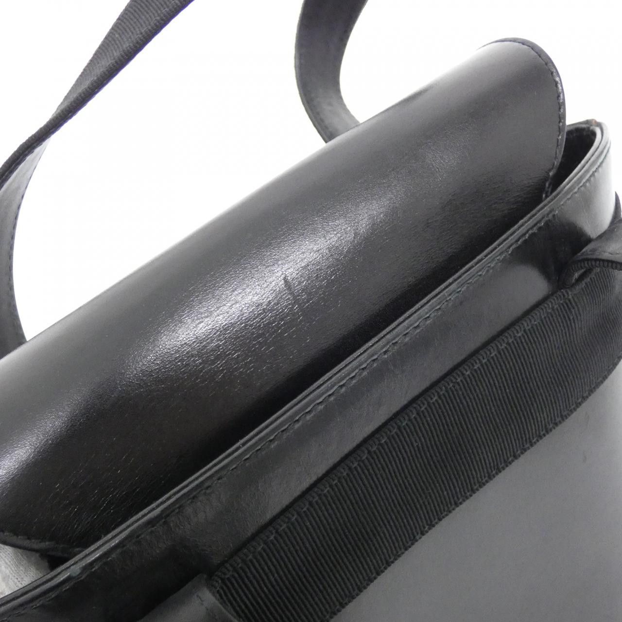 Salvatore Ferragamo Salvatore Ferragamo Salvatore Ferragamo Leather Bag Leather Shoulder Bag 21 6161 DUTY FREE for USA Size ONE SIZE - 7 Thumbnail