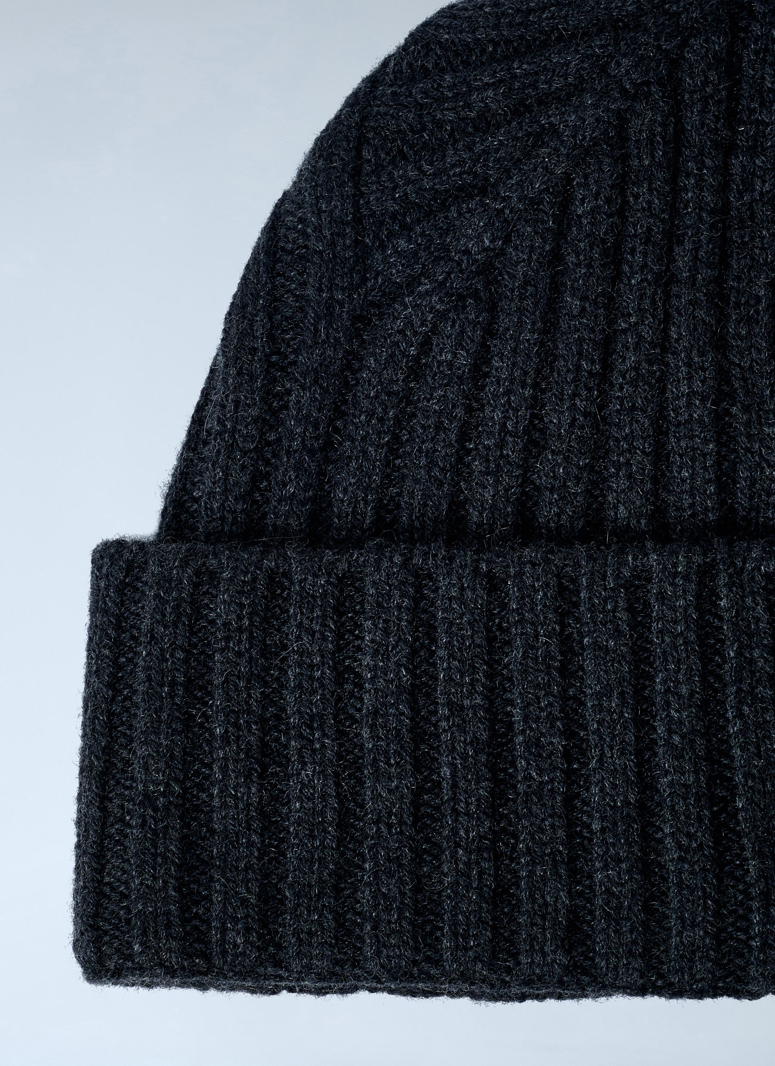 Jacquemus Le Bonnet Tourni Beanie Hat Size ONE SIZE - 3 Thumbnail