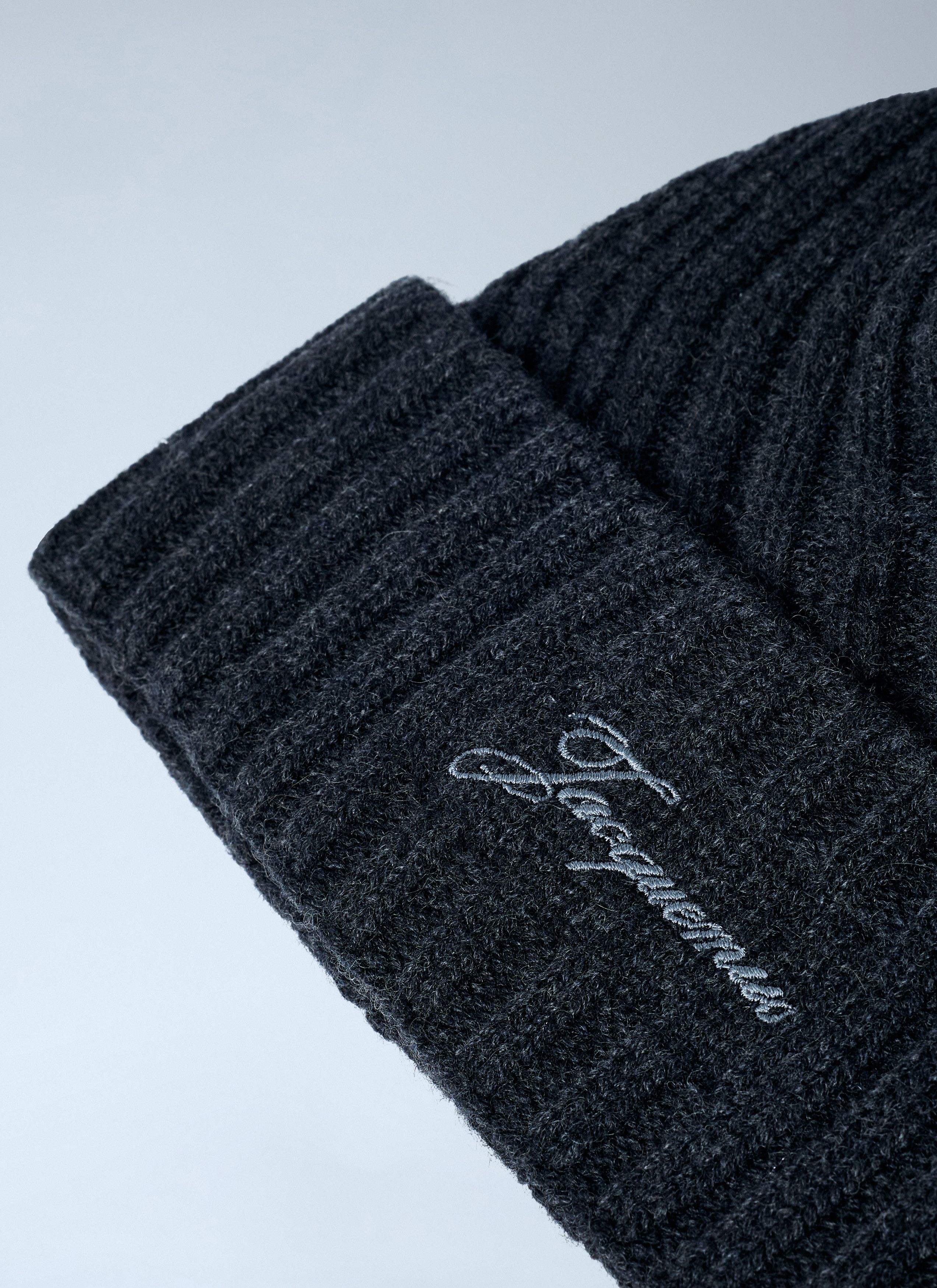Jacquemus Le Bonnet Tourni Beanie Hat Size ONE SIZE - 2 Thumbnail