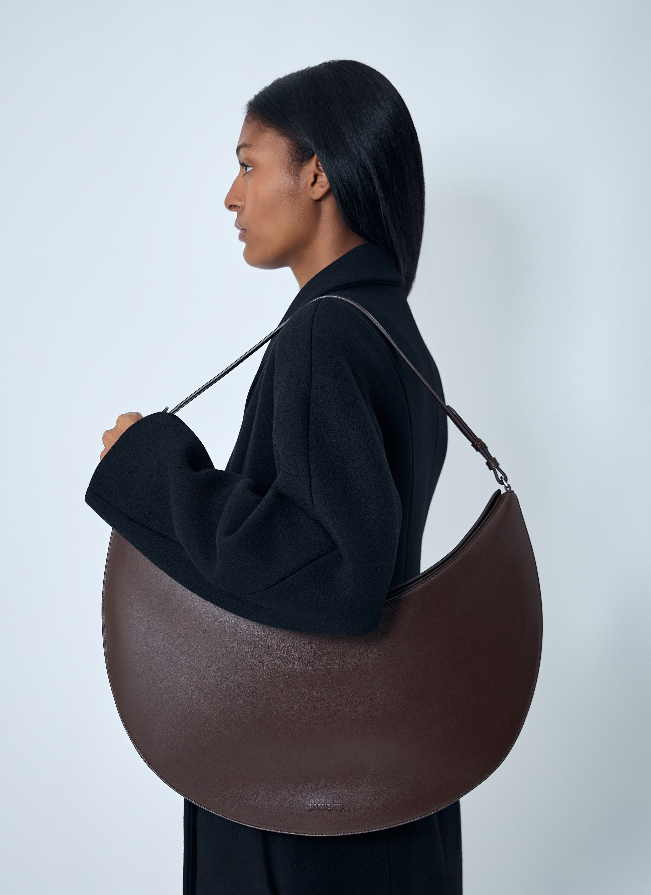 Jacquemus Le Calisso Round Shoulder Bag Size ONE SIZE - 2 Thumbnail