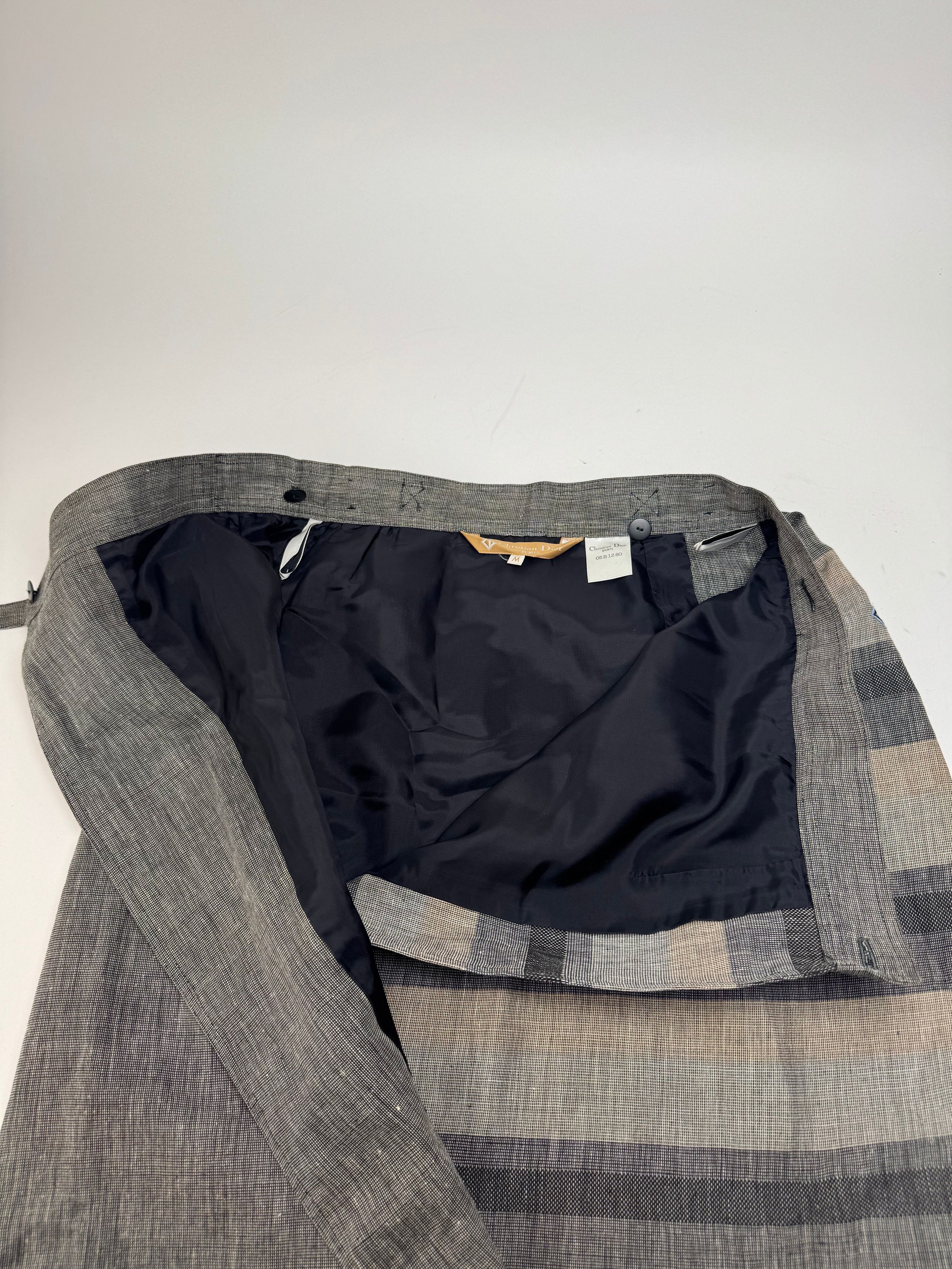Dior Vintage Asymetric Checked Wool Skirt M Grey Size 30" / US 8 / IT 44 - 11 Thumbnail