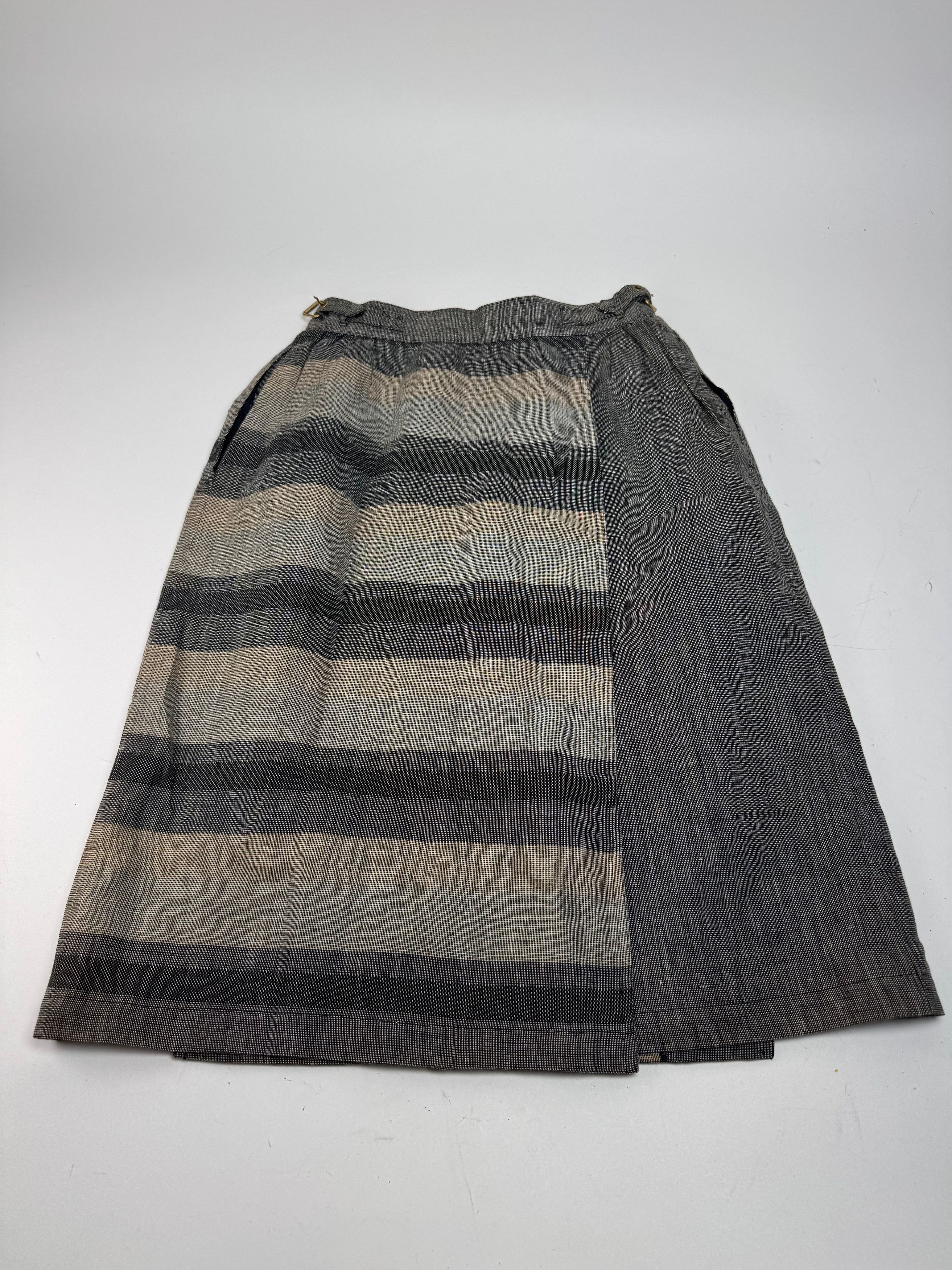 Dior Vintage Asymetric Checked Wool Skirt M Grey Size 30" / US 8 / IT 44 - 9 Thumbnail