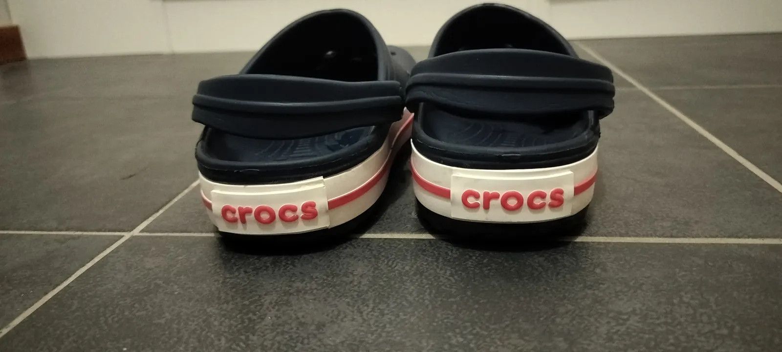 Crocs Crocs Sandals Size US 6 / IT 36 - 2 Thumbnail