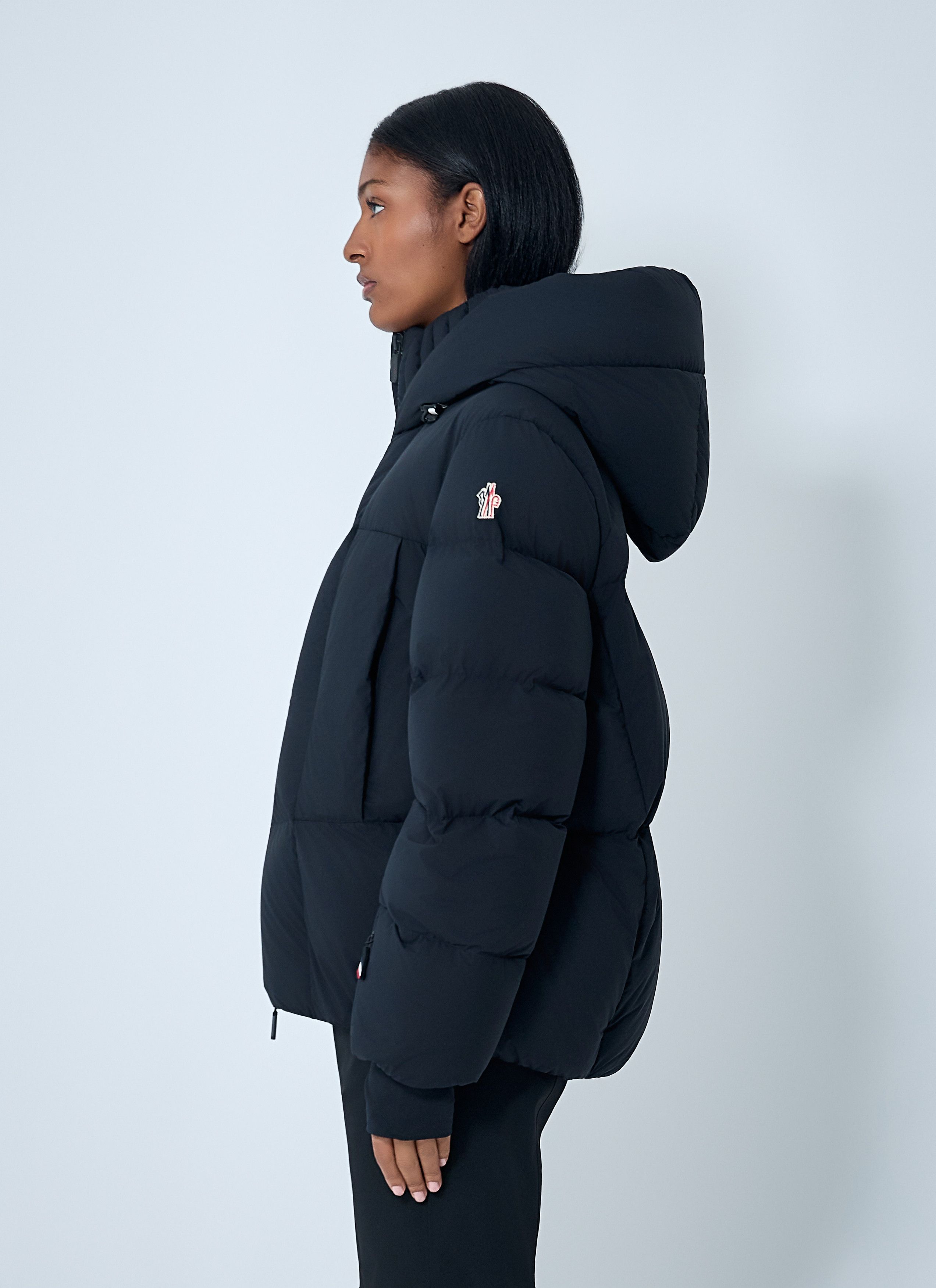 Moncler Grenoble Bonnieure Short Down Jacket Size XS / US 0-2 / IT 36-38 - 3 Thumbnail