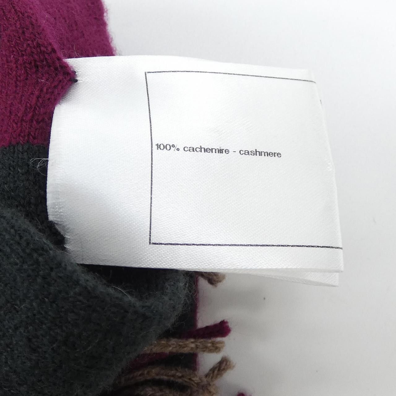 Chanel Chanel Chanel P42045K03203 Cashmere Muffler Natural Material Scarf P42045K03203 DUTY FREE for USA Size ONE SIZE - 3 Thumbnail