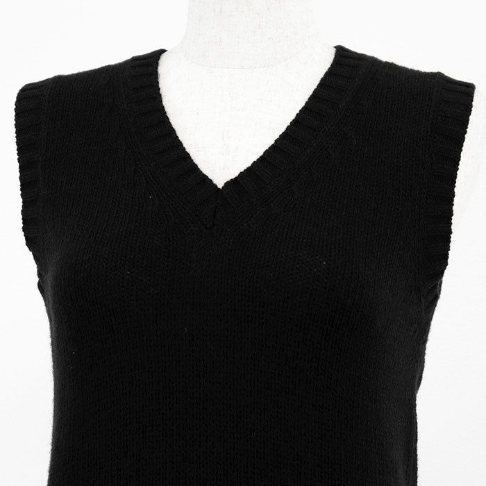 Prada Prada Prada Wool Cashmere Knit Vest Others Tops 38DNA871 DUTY FREE for USA Size ONE SIZE - 2 Thumbnail