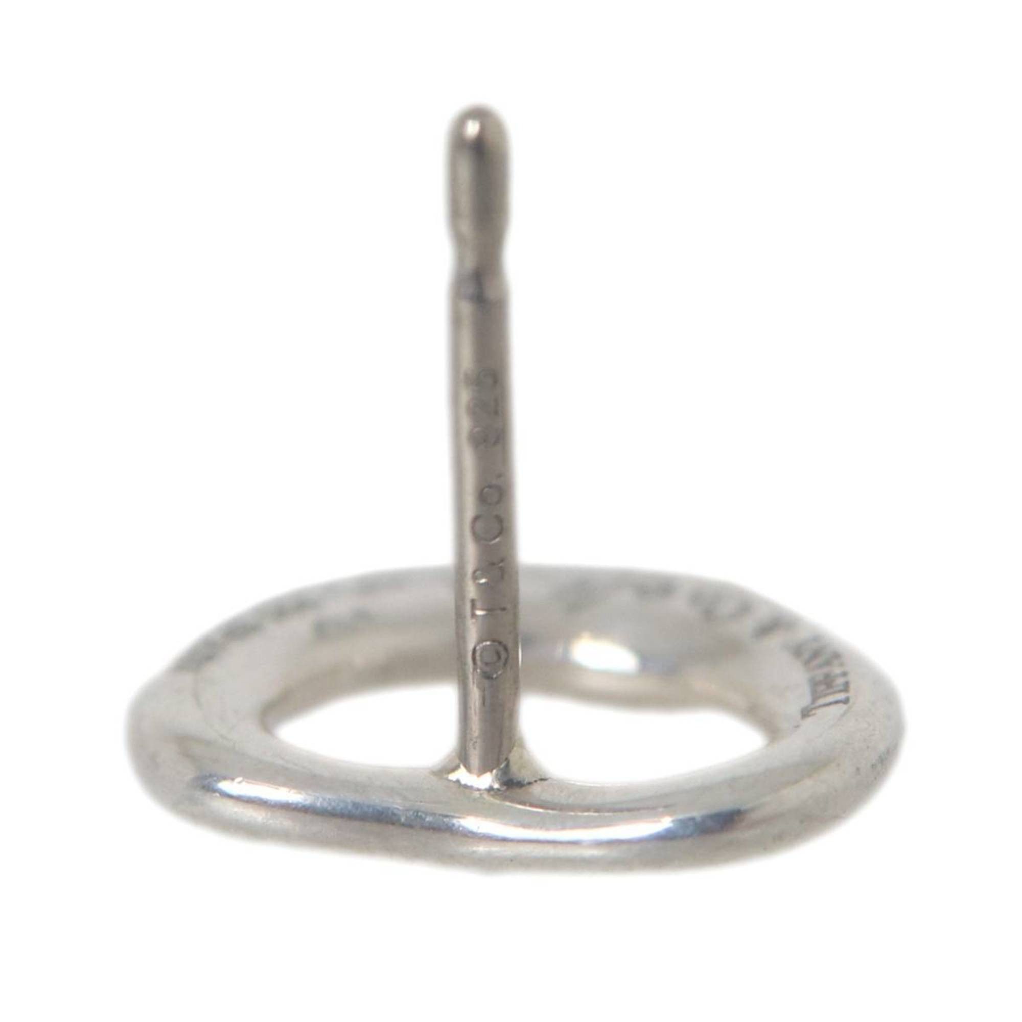 Tiffany & Co. Tiffany & Co. heart earrings in 925 sterling silver, approximately 1.1cm wide x 1cm high, weighing 1g per earring. Size ONE SIZE - 5 Thumbnail