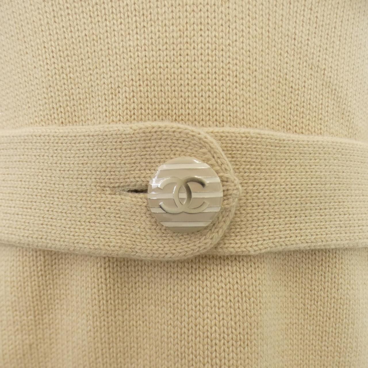 Chanel Chanel Chanel P47679K06042 Cashmere Knit Others Tops P47679K06042 DUTY FREE for USA Size ONE SIZE - 8 Thumbnail