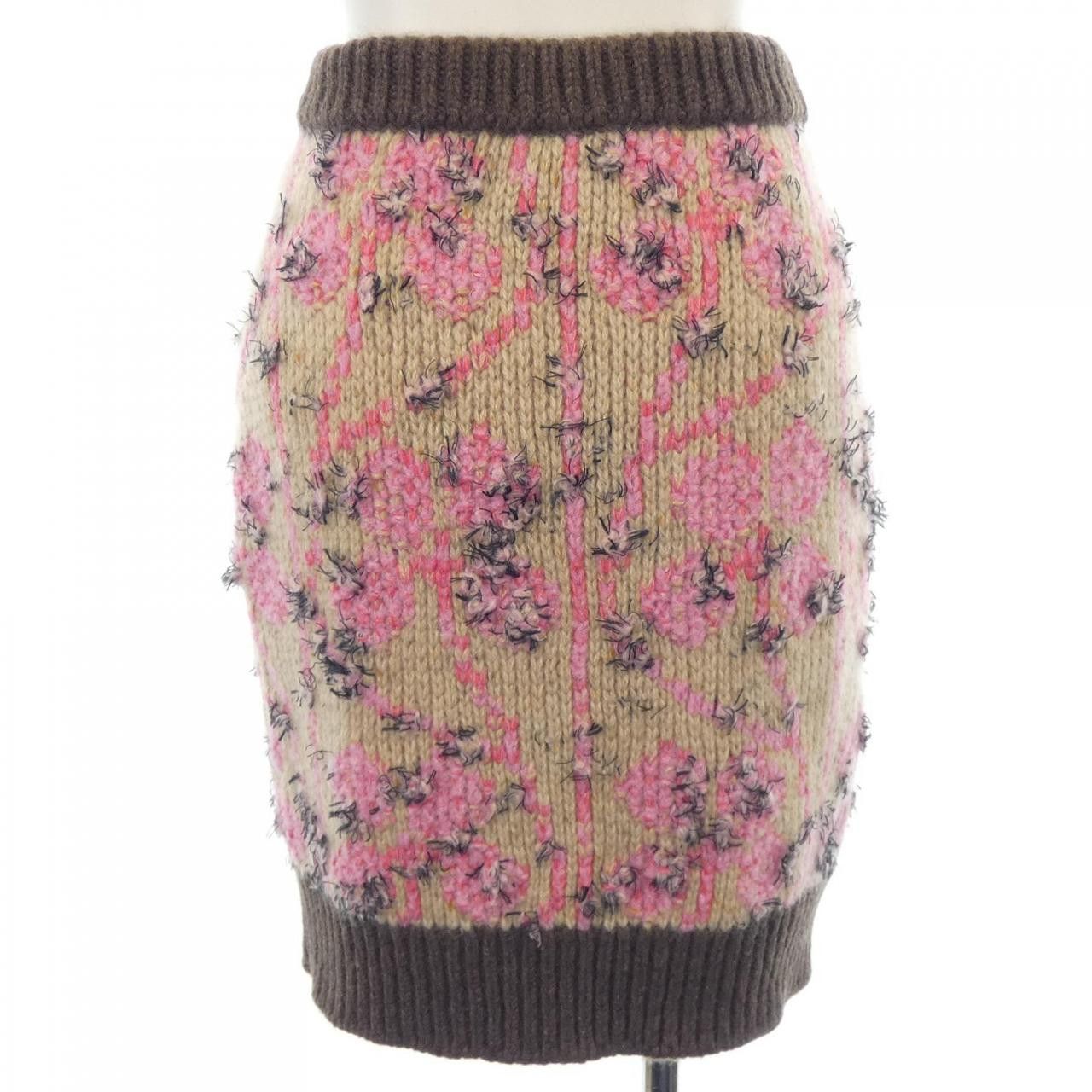 Chanel Chanel Chanel P73897K10589 22K Cashmere Skirt Others Skirts P73897K10589 DUTY FREE for USA Size ONE SIZE - 2 Thumbnail