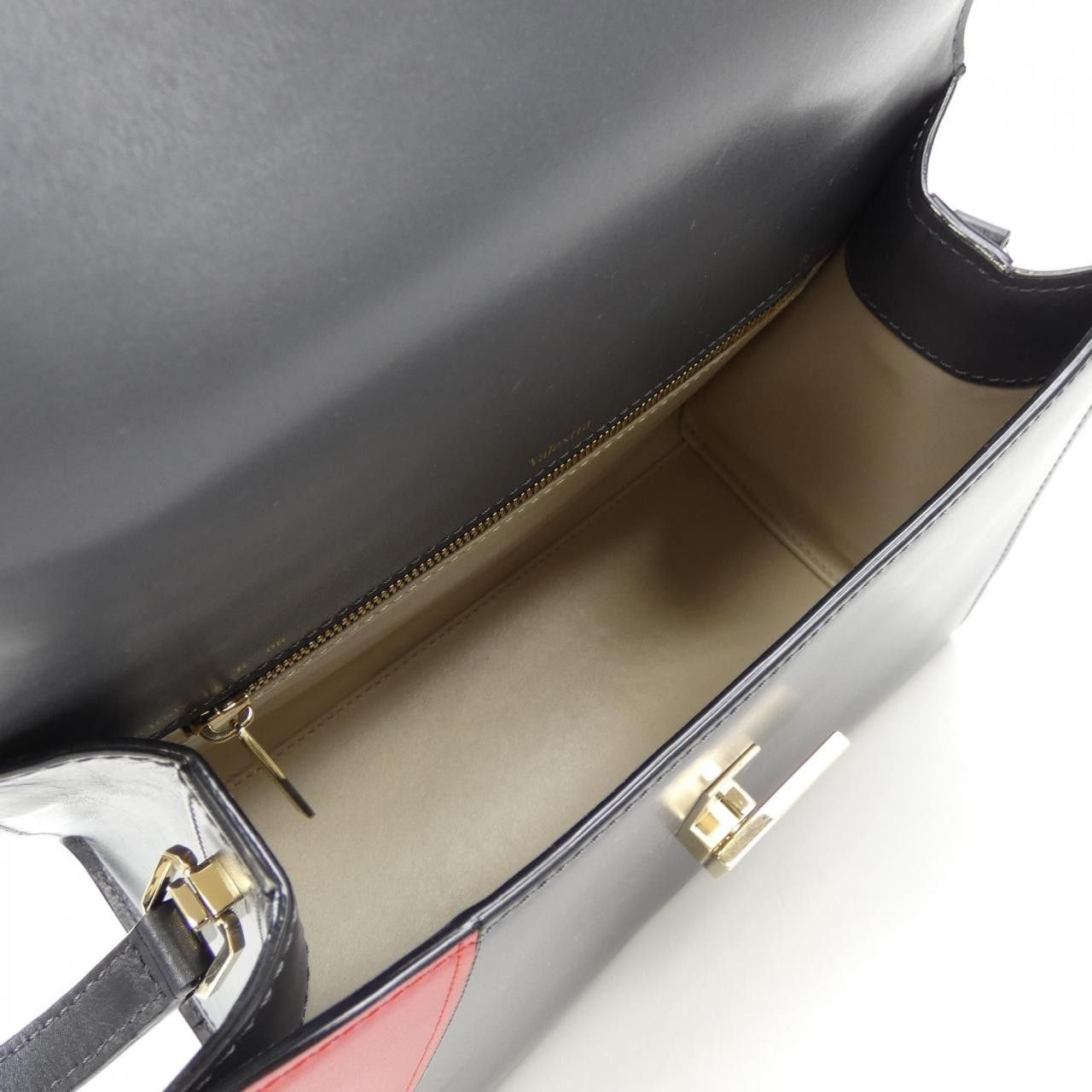 Valextra Valextra Valextra Iside Medium Bag Leather Shoulder Bag DUTY FREE for USA Size ONE SIZE - 6 Thumbnail