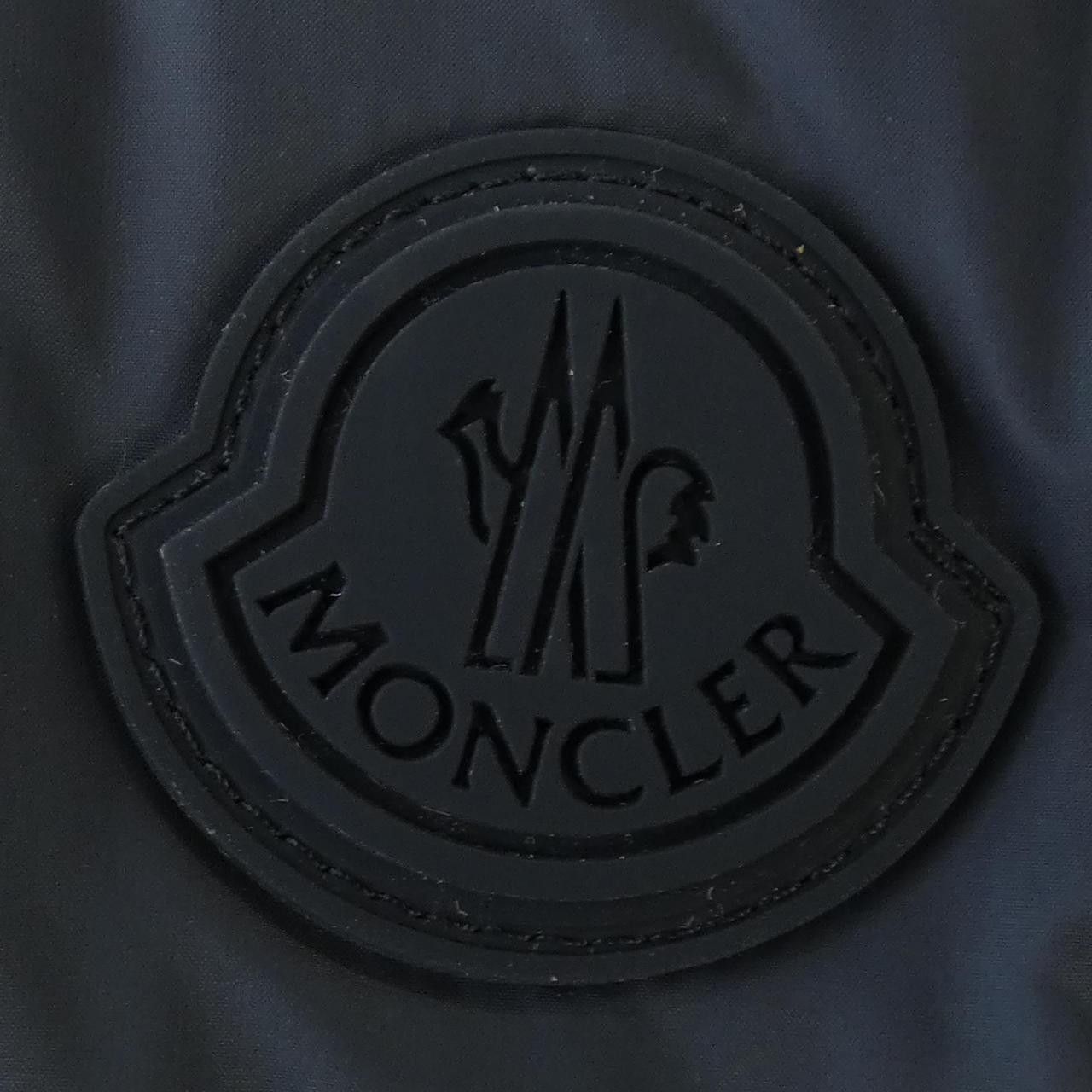 Moncler Moncler Moncler PLARET Down Vest Others Outerwear PLARET DUTY FREE for USA Size ONE SIZE - 7 Thumbnail