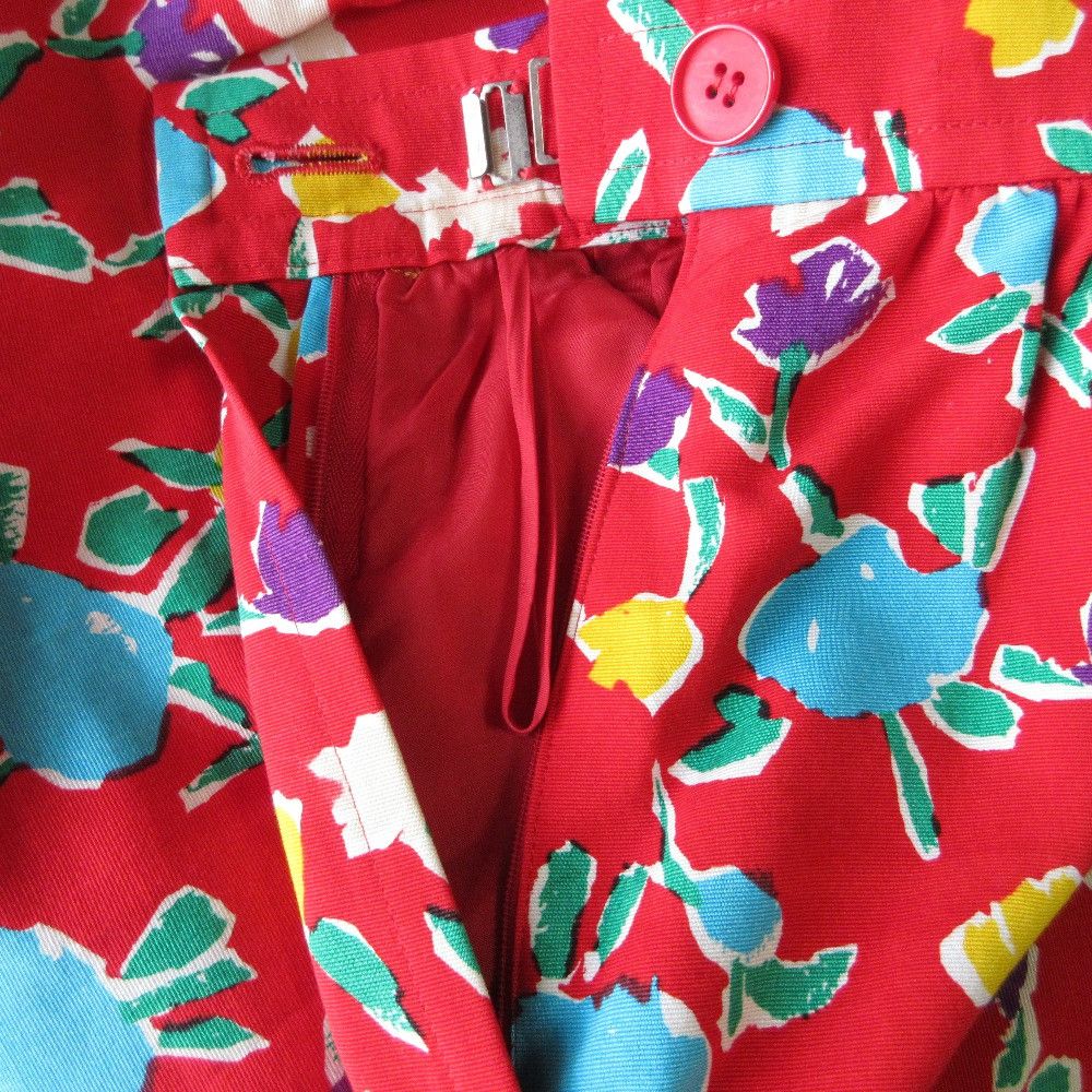 Yves Saint Laurent Yves Saint Laurent Yves Saint Laurent Set Up Others Suits DUTY FREE for USA Size ONE SIZE - 22 Thumbnail