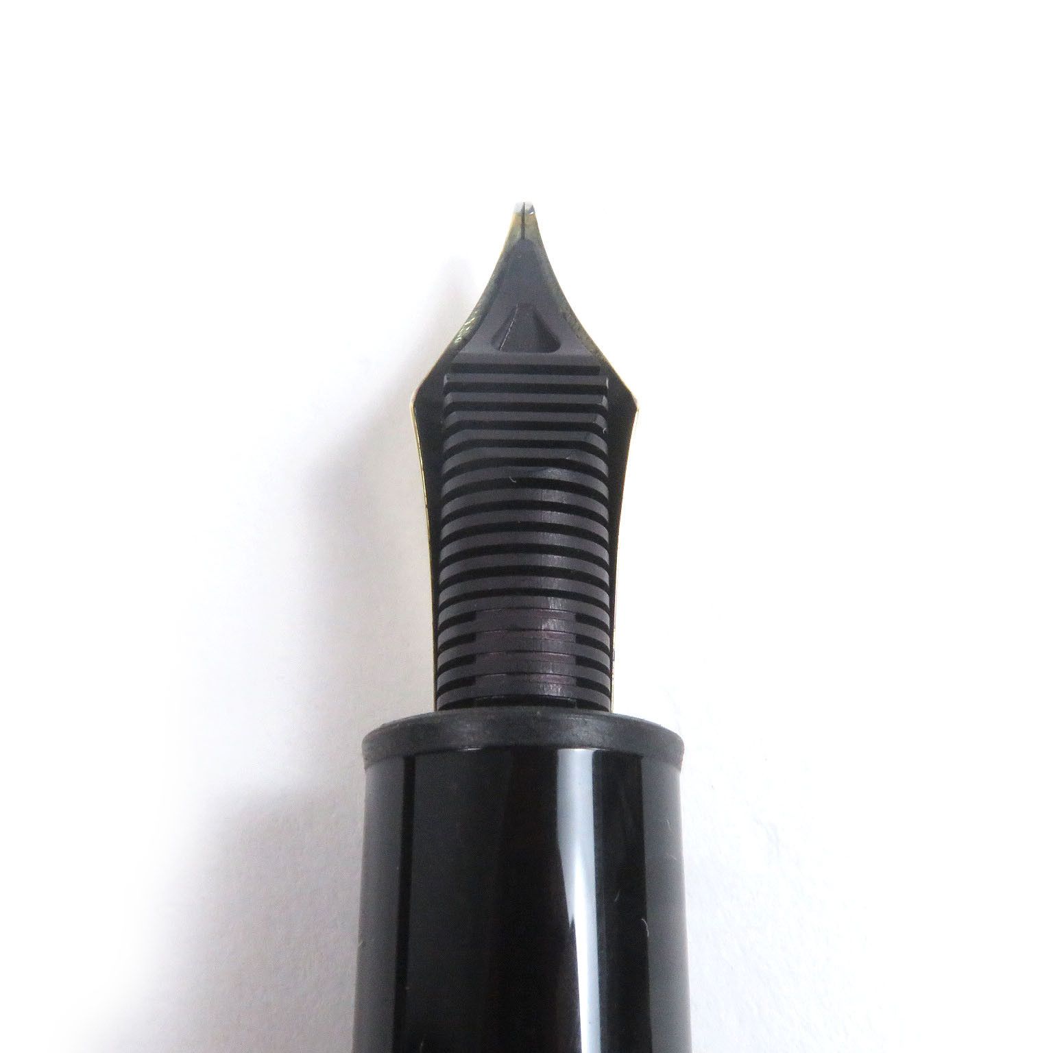 Montblanc Montblanc Montblanc Meisterstück Au750 Fountain Pen Metal Pen DUTY FREE for USA Size ONE SIZE - 6 Thumbnail