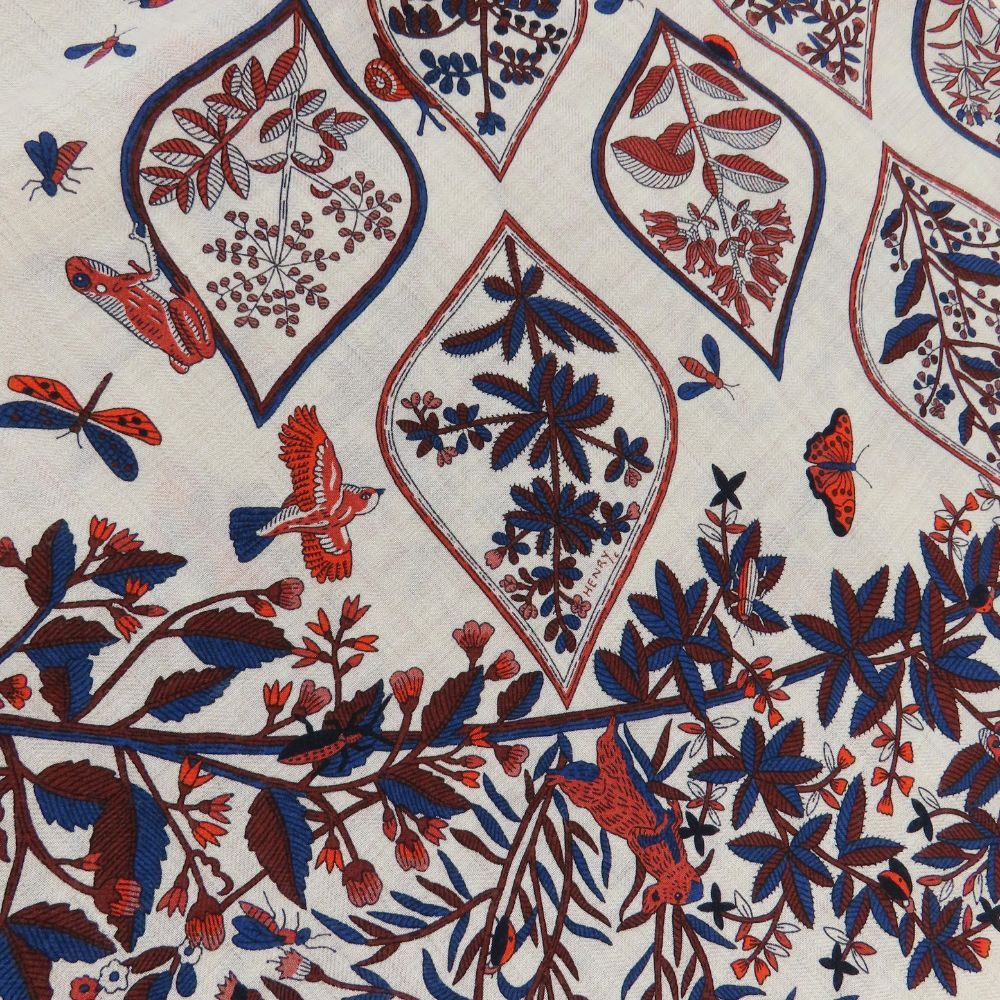 Hermes Hermes Hermes Triangle Geant Cashmere Silk Large Scarf Natural Material Scarf DUTY FREE for USA Size ONE SIZE - 7 Thumbnail