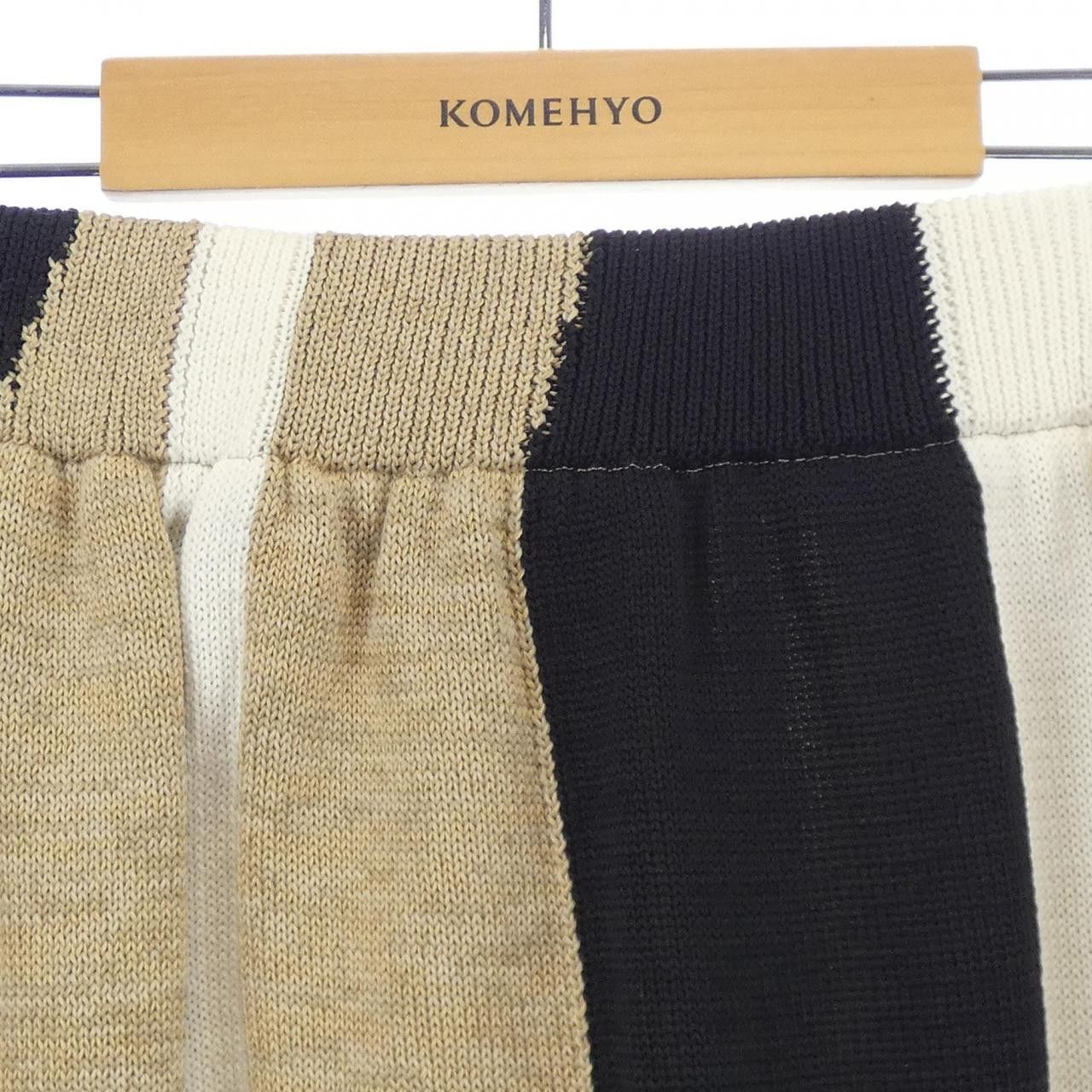 Other Other Akira Naka Skirt Others Skirts DUTY FREE for USA Size ONE SIZE - 5 Thumbnail
