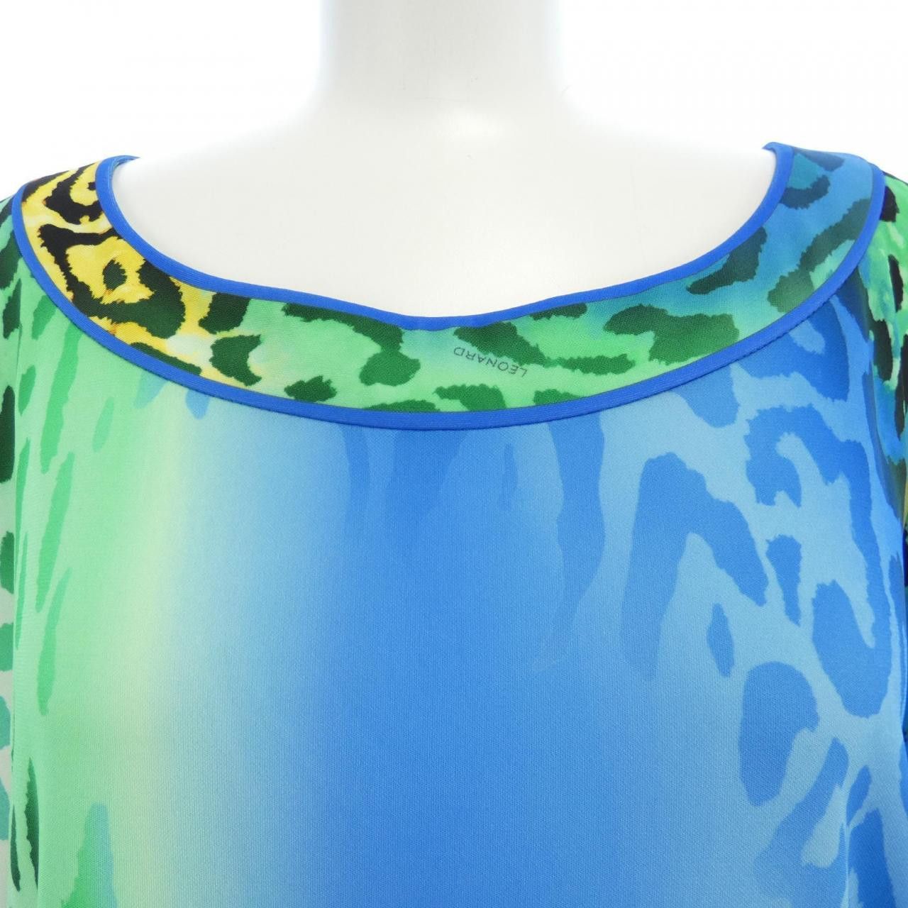 Other Other Leonard Tops Others Tops 0435423 DUTY FREE for USA Size ONE SIZE - 6 Thumbnail