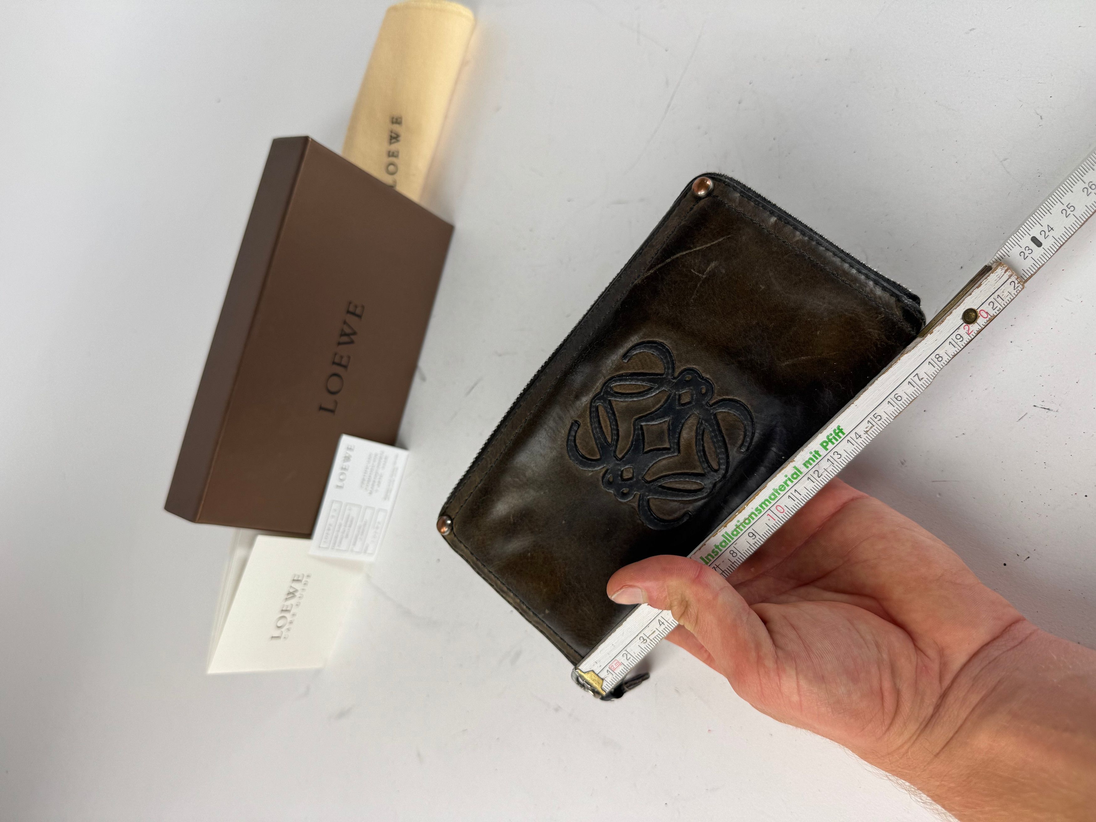 Loewe Vintage Madrid Anagram Leather Wallet Brown Size ONE SIZE - 8 Thumbnail