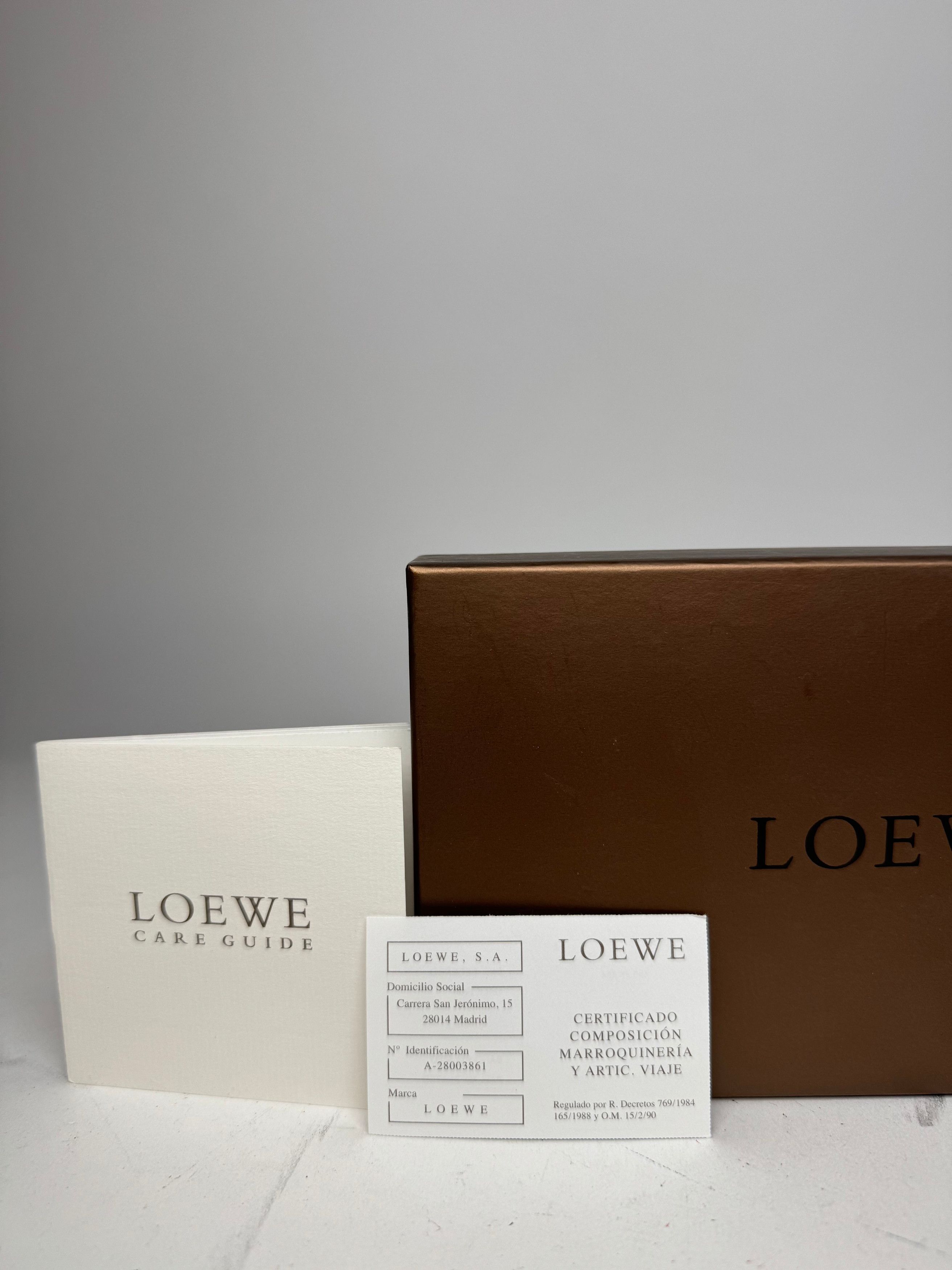 Loewe Vintage Madrid Anagram Leather Wallet Brown Size ONE SIZE - 3 Thumbnail