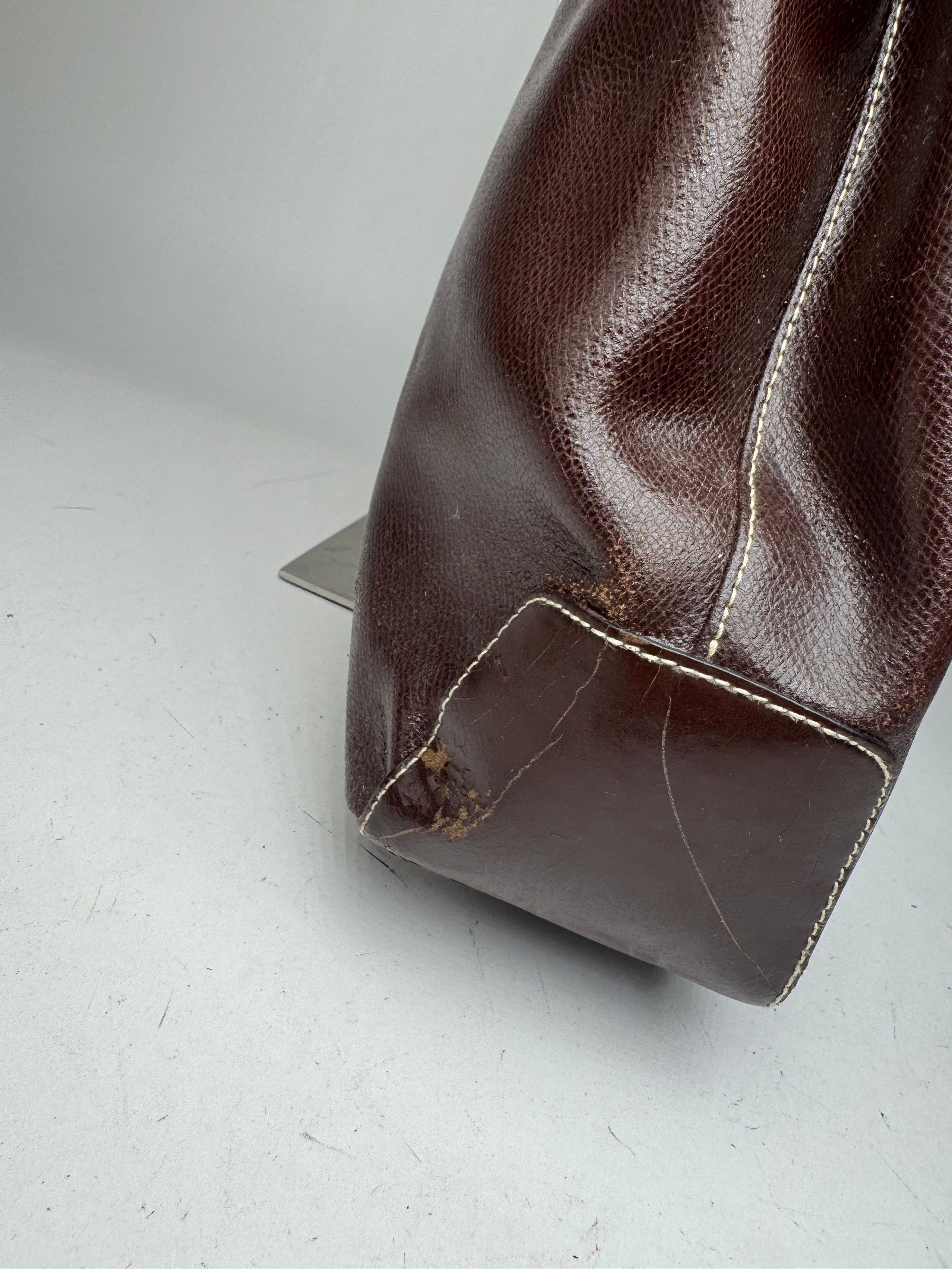 Givenchy Vintage Leather Handbag Brown Size ONE SIZE - 13 Thumbnail