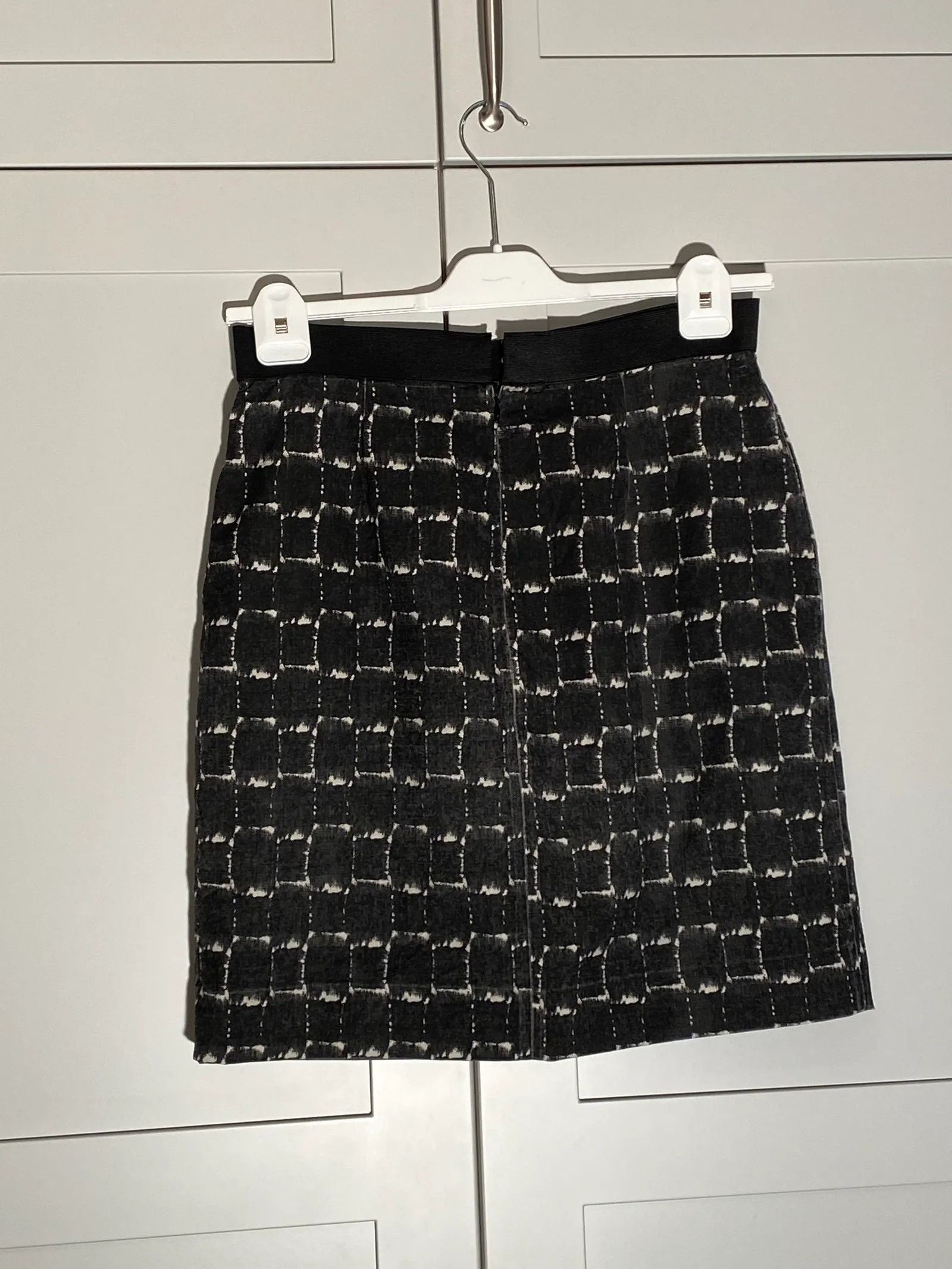 Cos Cos Skirt Size 28" / US 6 / IT 42 - 2 Thumbnail