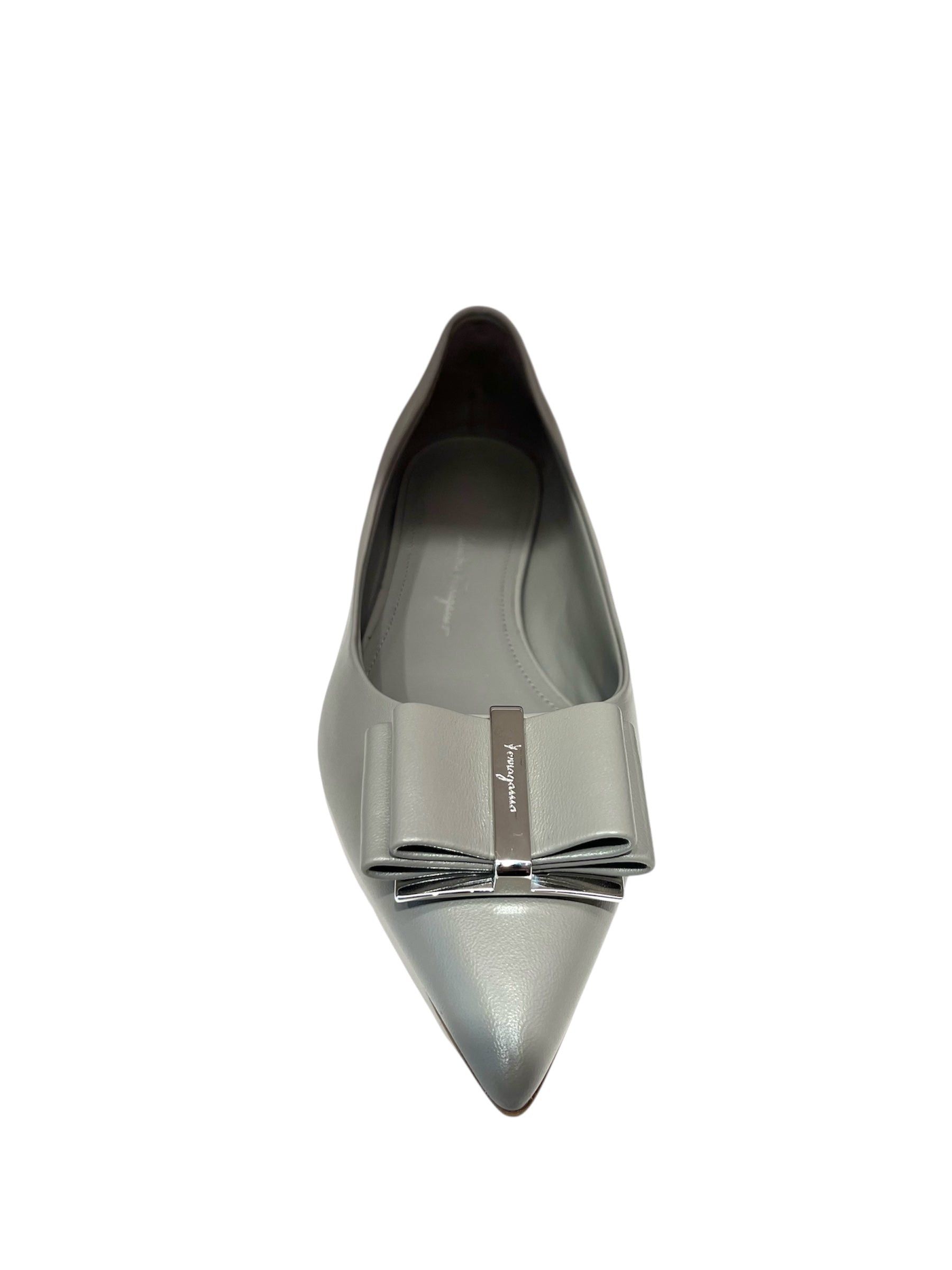 Salvatore Ferragamo Ferragamo Bow Leather Flats SIZE 9 Size ONE SIZE - 3 Thumbnail