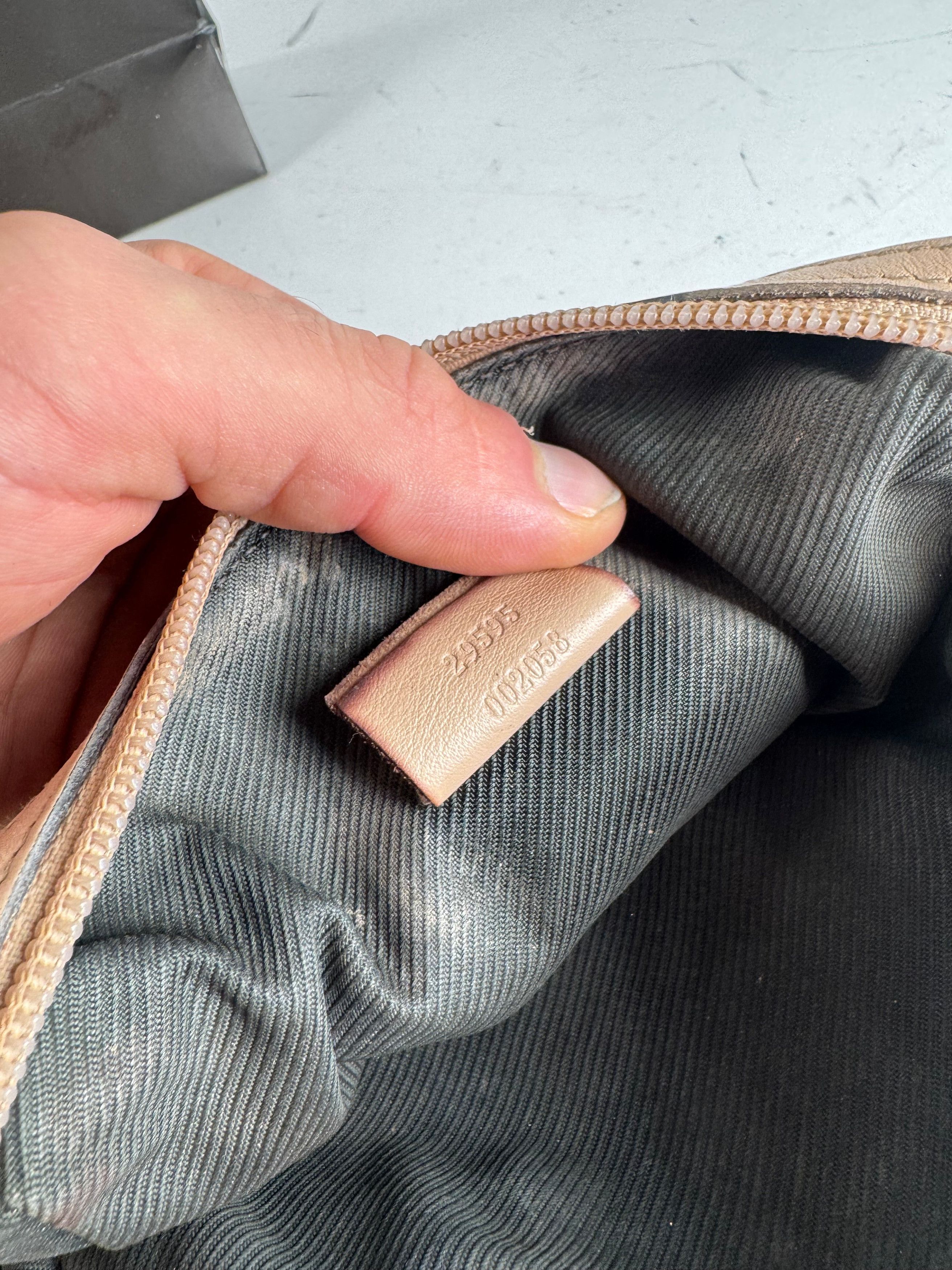 Gucci Vintage Monogram Mini Bag/Pouch Beige Pink Size ONE SIZE - 4 Thumbnail