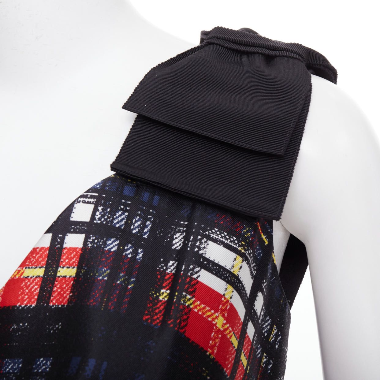 Prada PRADA 2015 Runway Vampire black red wool silk bow shoulder belted dress IT38 XS Size XS / US 0-2 / IT 36-38 - 7 Thumbnail
