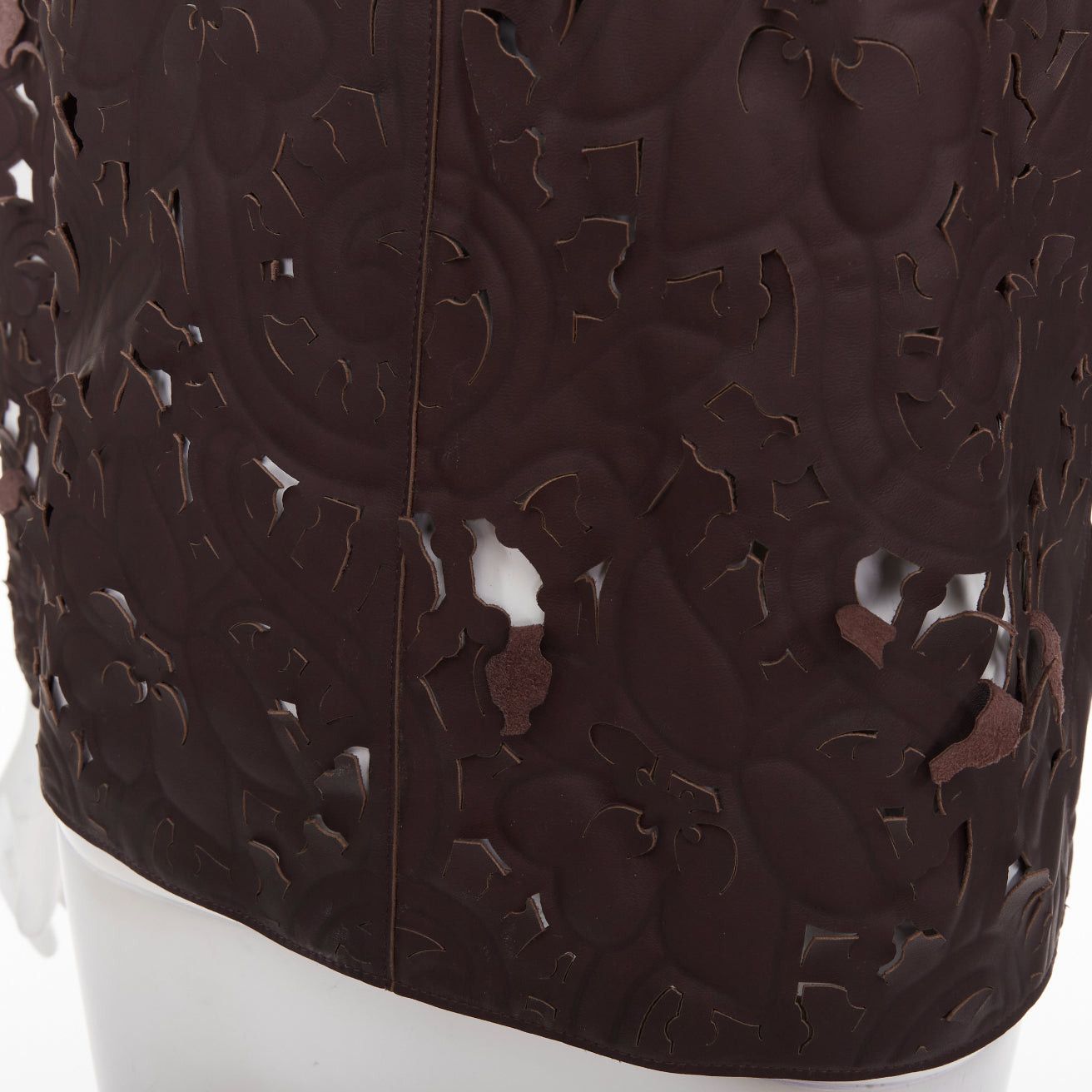 Carven rare CARVEN Cassis brown laser cut lambskin leather floral top FR36 Size S / US 4 / IT 40 - 7 Thumbnail