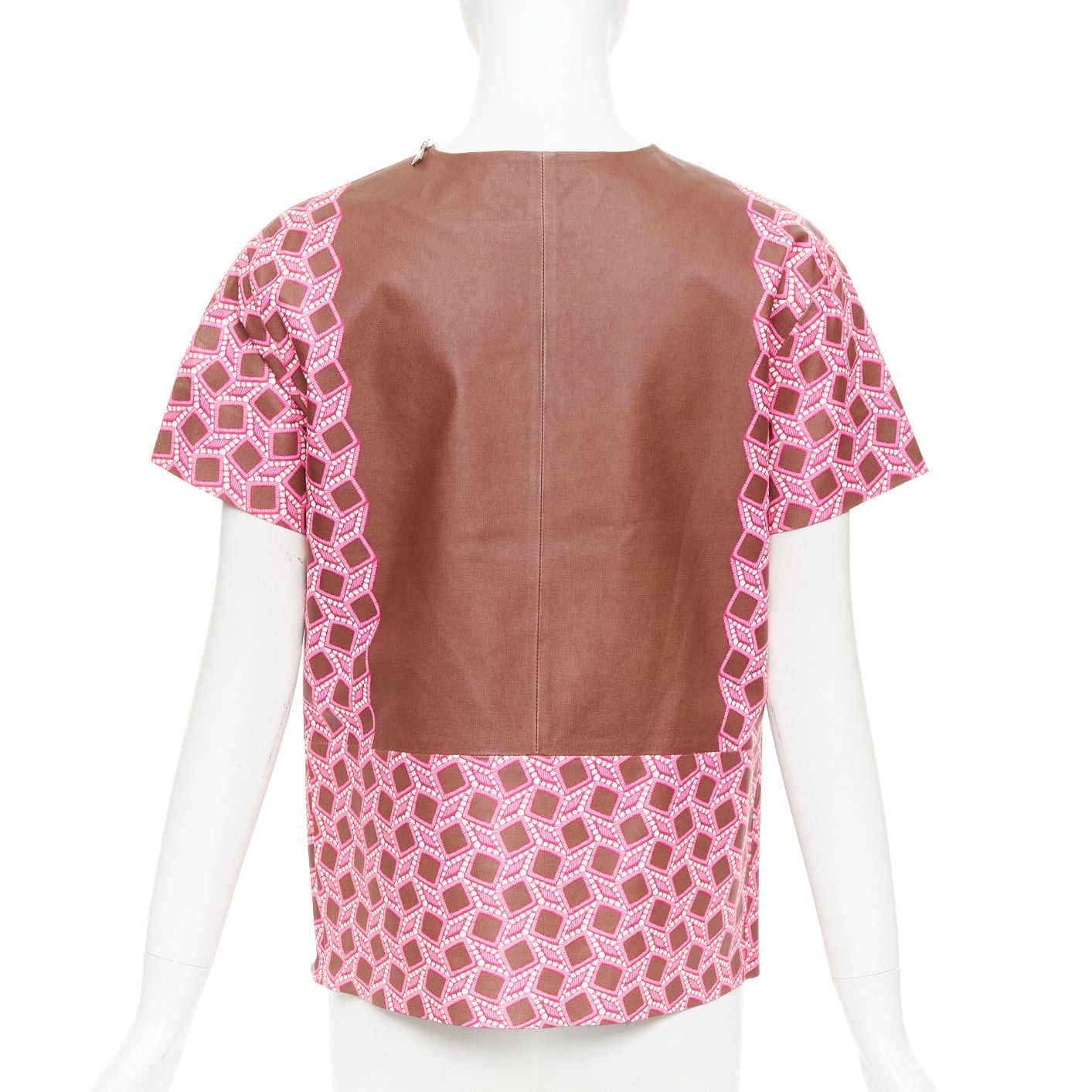 Louis Vuitton rare LOUIS VUITTON leather pink enlarged lattice lace print boxy top FR34 XS Size XS / US 0-2 / IT 36-38 - 5 Thumbnail